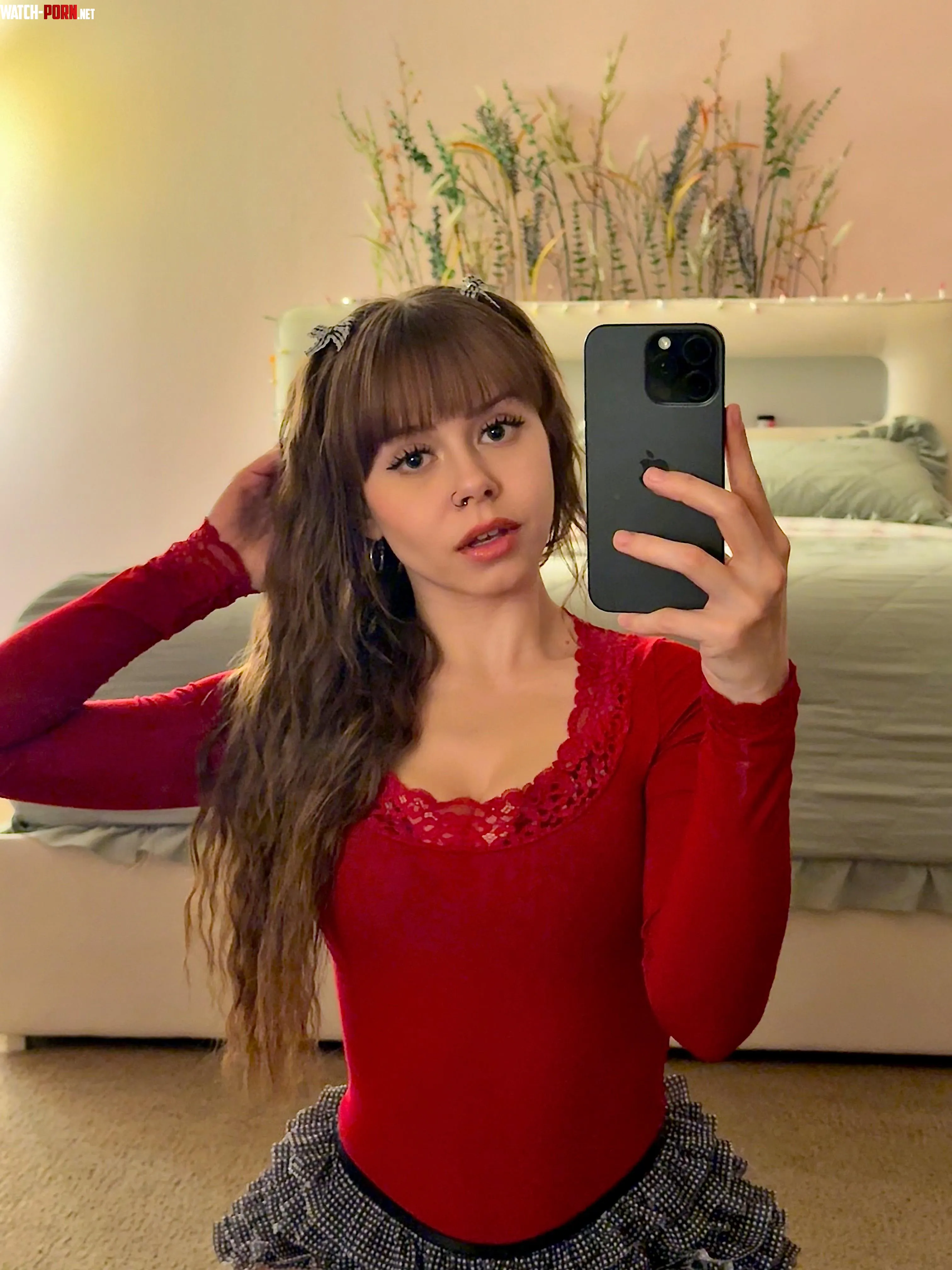 stare into my eyes… fall into my trap 🪤 by venomousvi