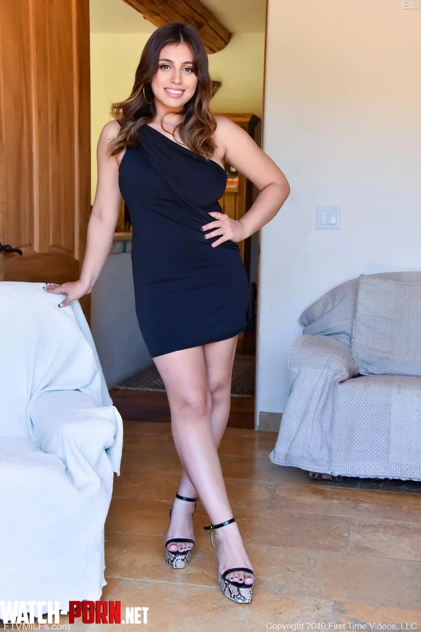 Ella Knox by NomadicArchie