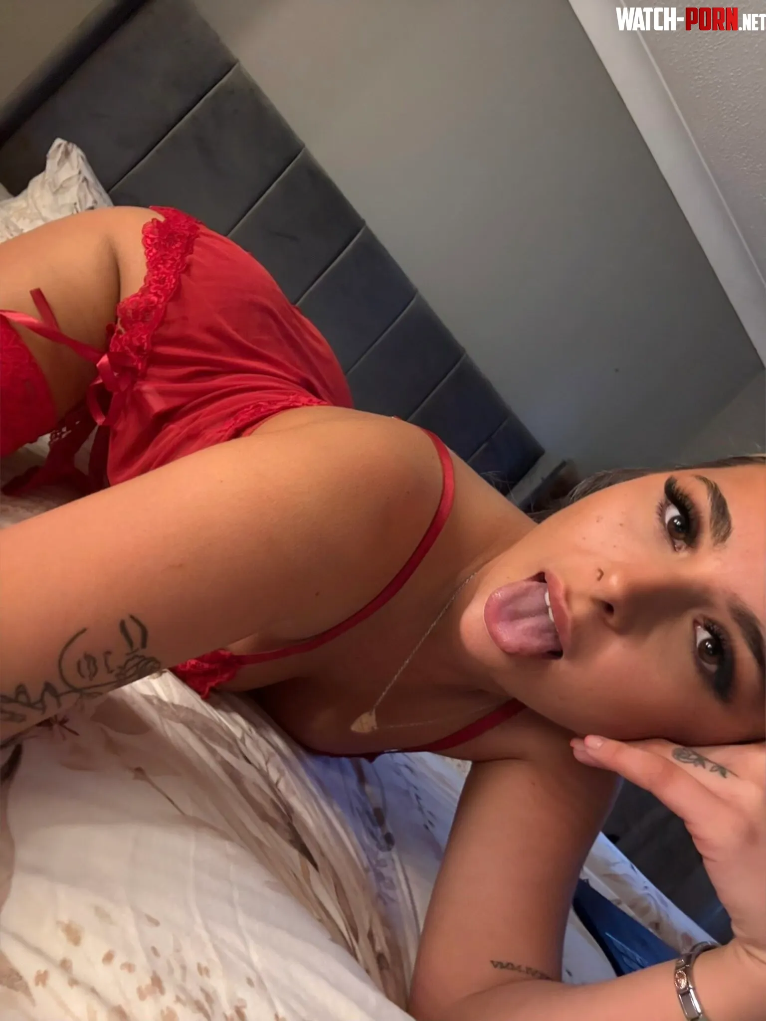 sexy or average by petal_Livia