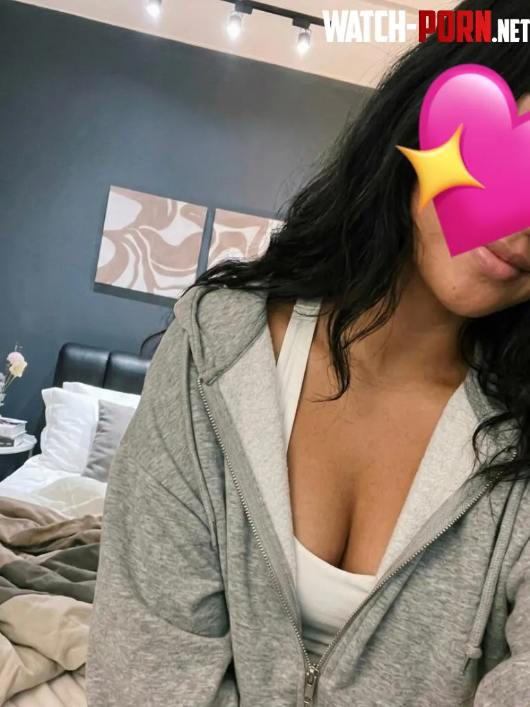 good night 🌙 by briarbeach