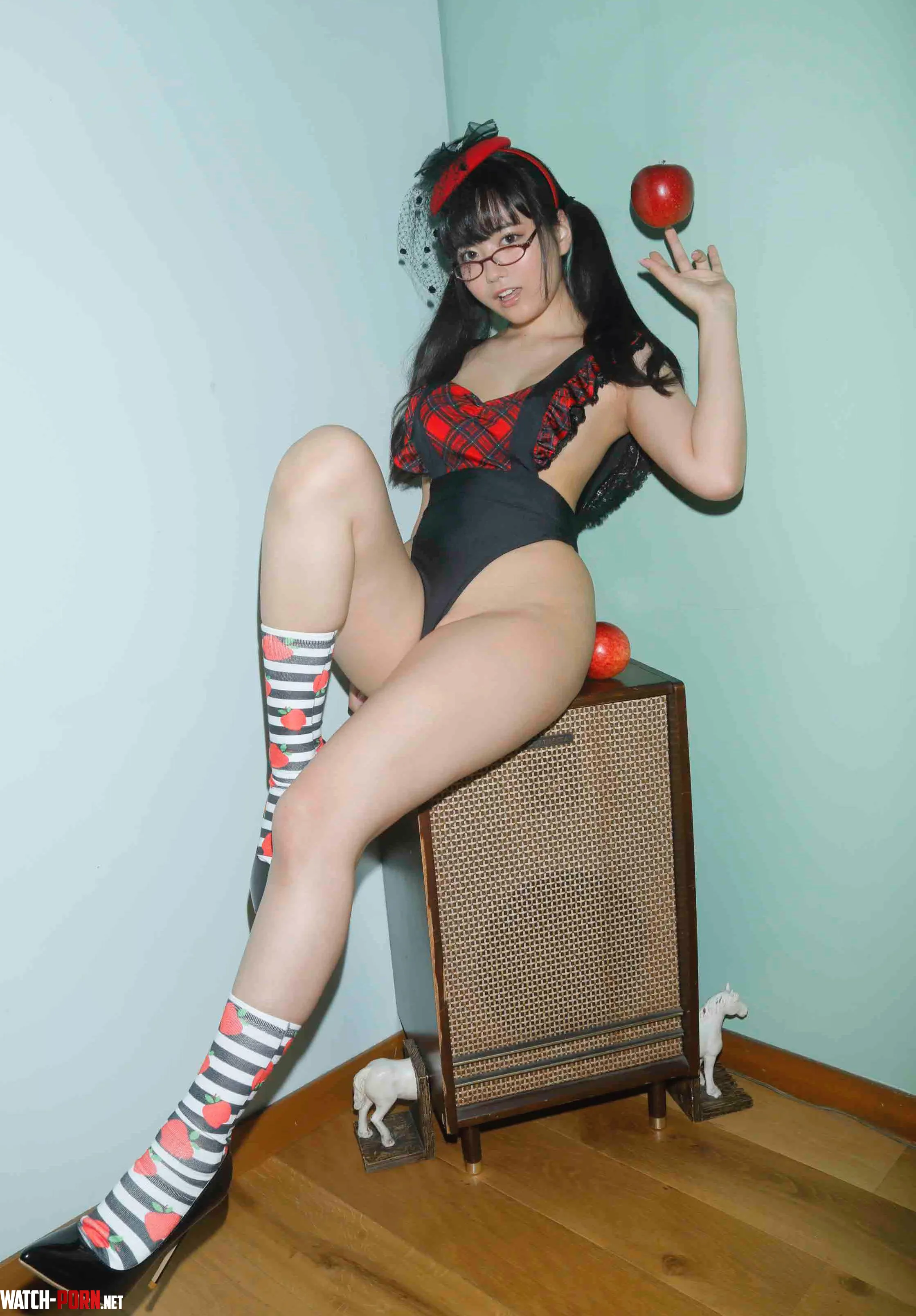 Umi Shinonome by Dull_End_3099