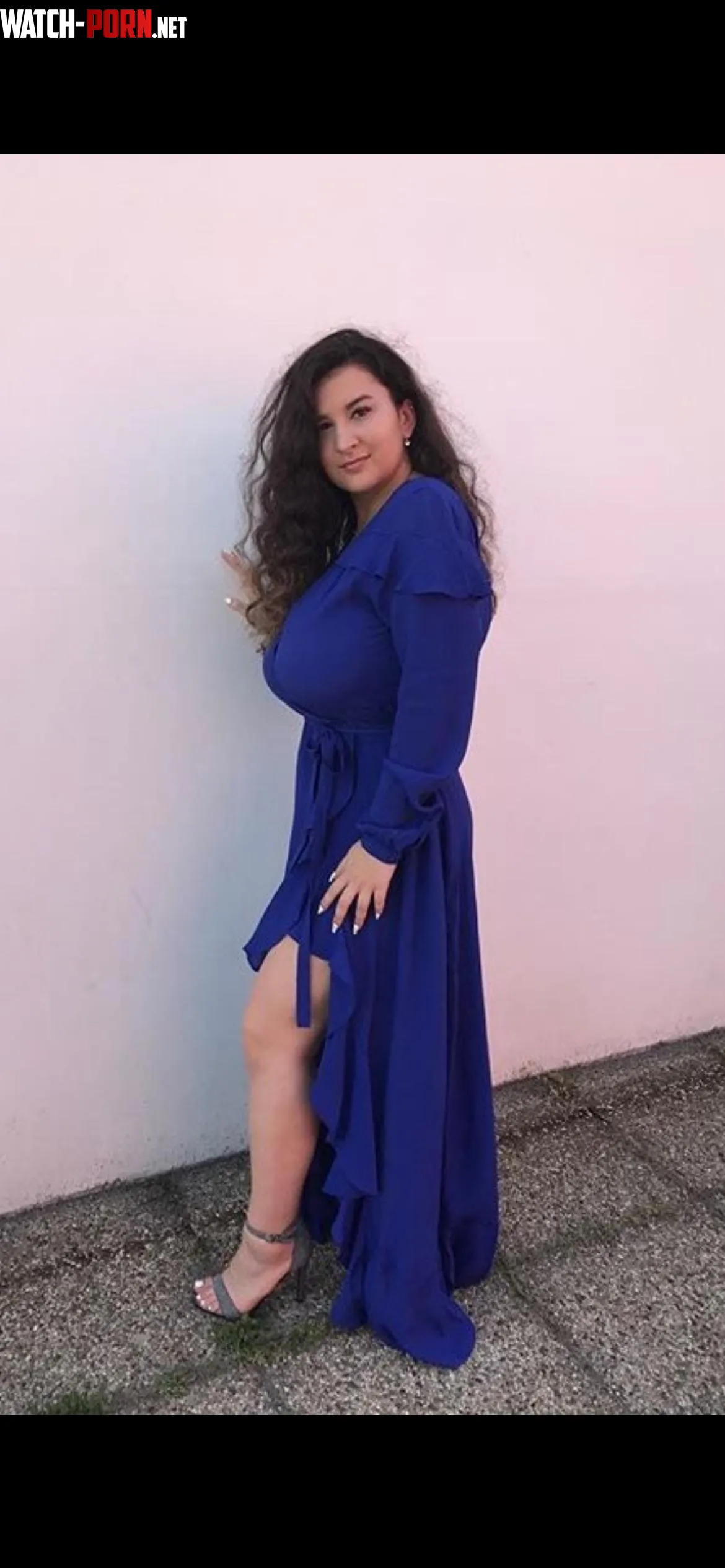 Blue 🍈🍈’s 🤩 by RefrigeratorBudget