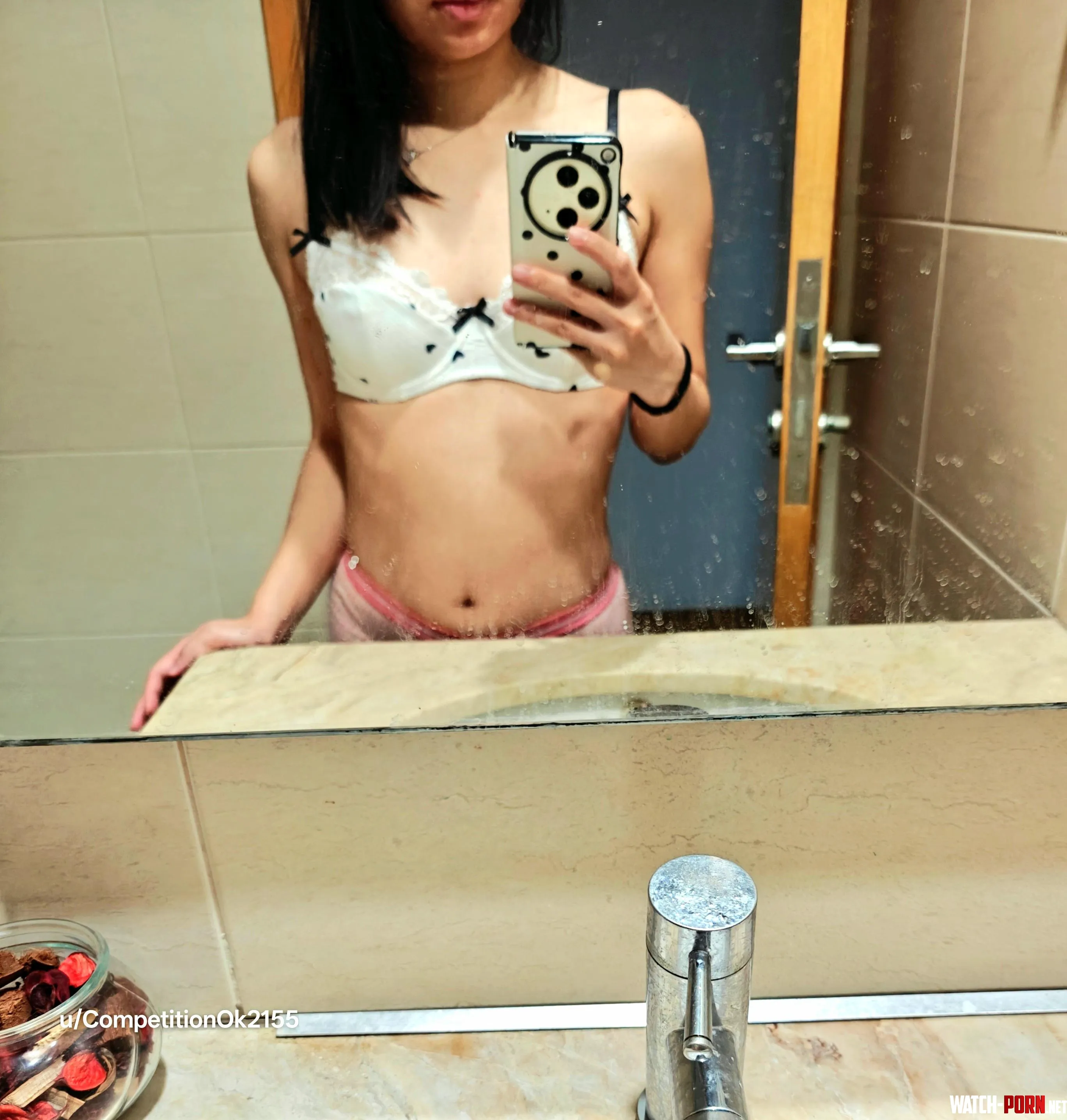 Can you see how many 🖤🖤🖤 are there 🤭 by CompetitionOk2155