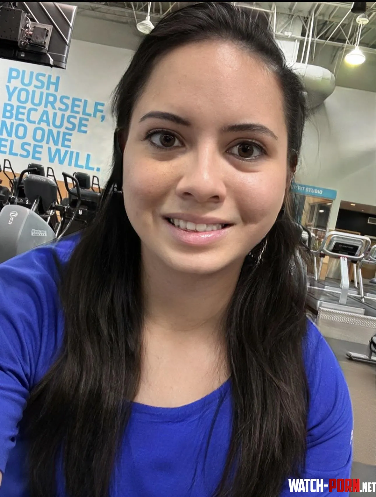 F/35 Filipina/White by Aroxxors