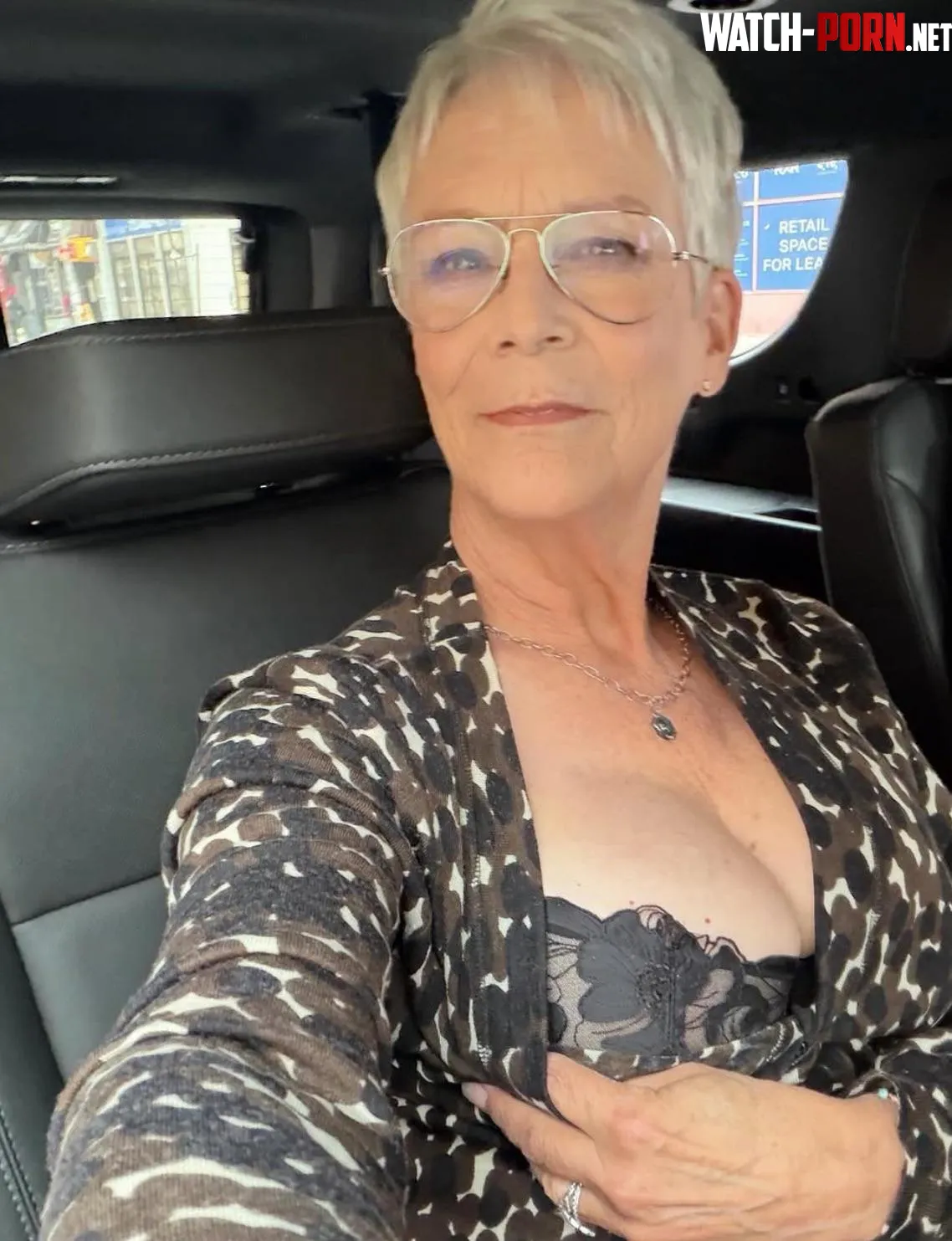 Jamie Lee Curtis by icecreampaintjob011