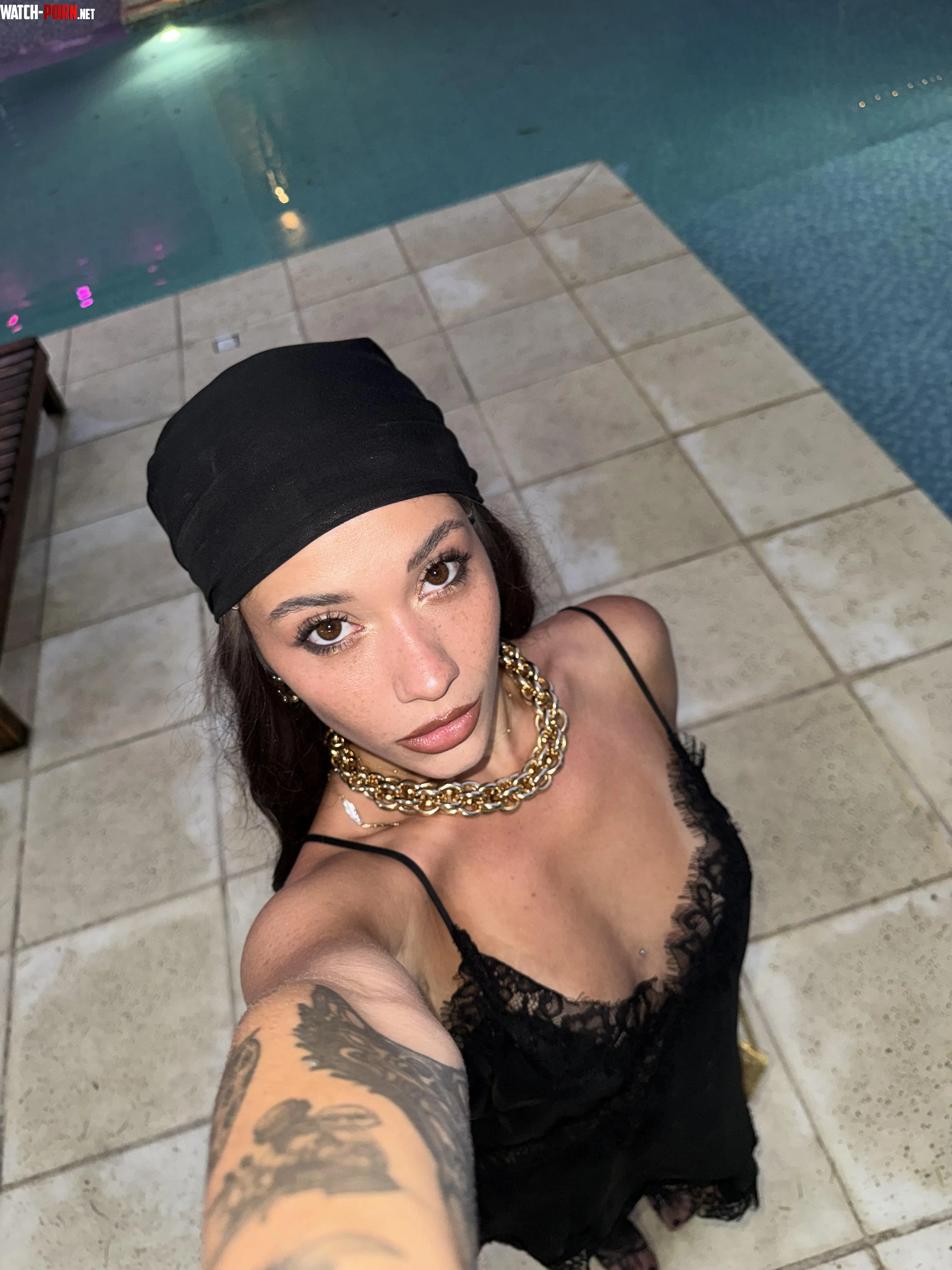 dress like you’re already famous by Fantastic_Fan9375