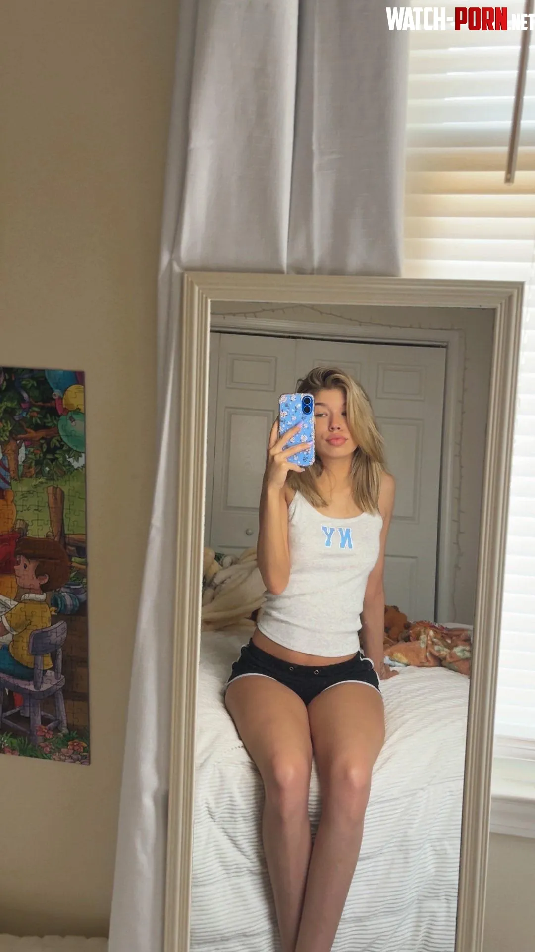 I know you think I’m so hot and irresistible… by mommymadiiii