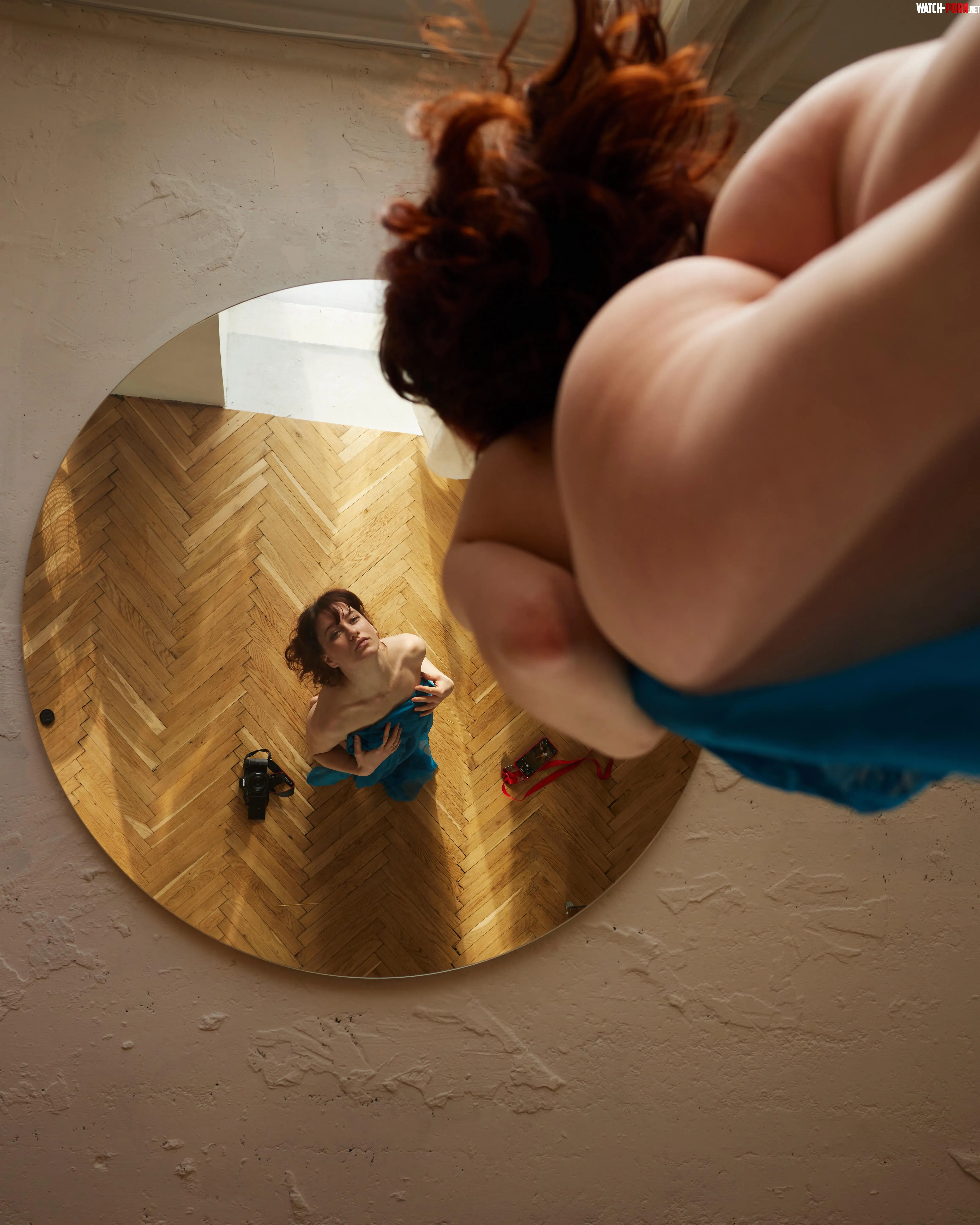 Tricky angle from the floor! by mon_iry