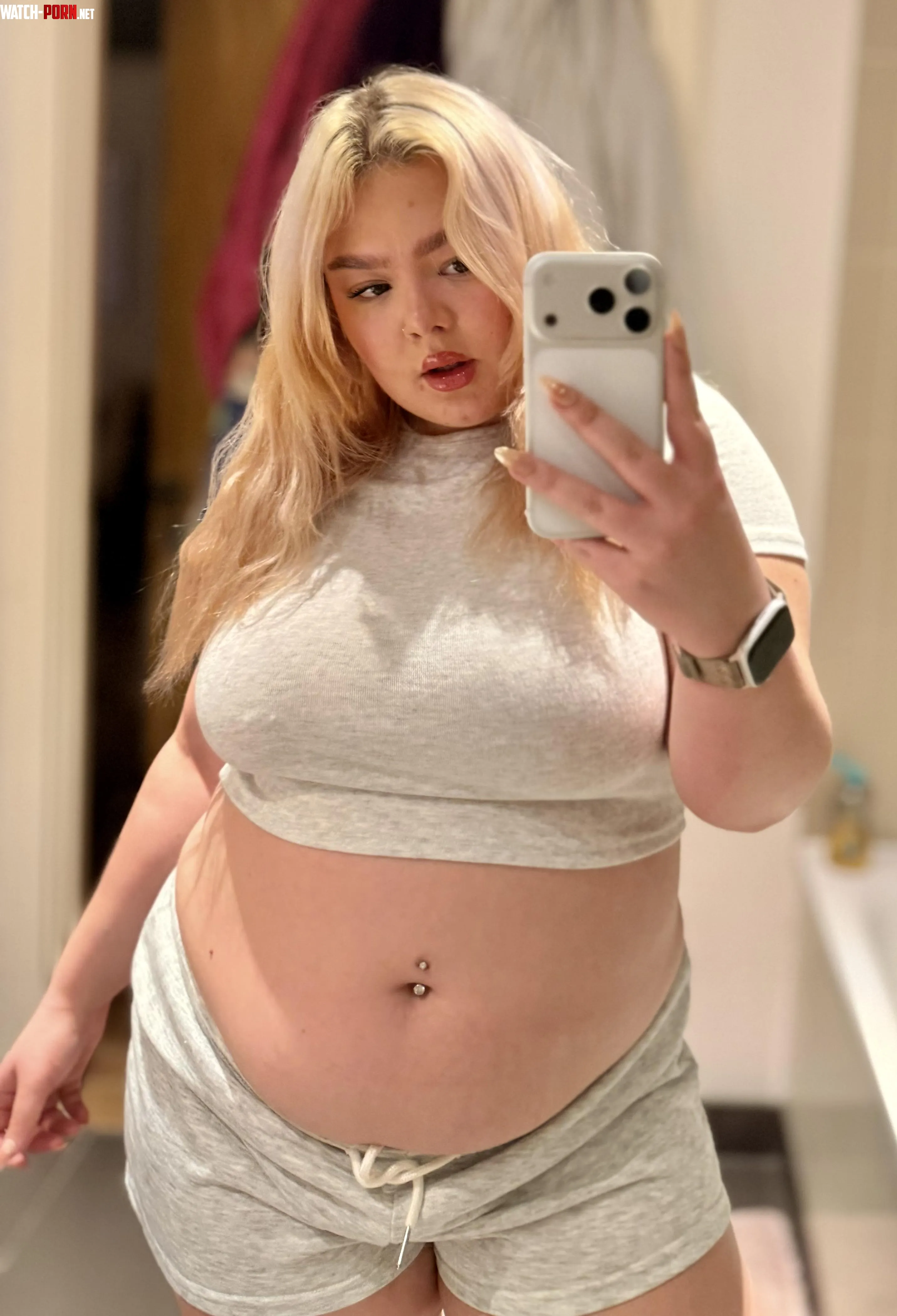 My belly is growing everyday by CurvyKc1