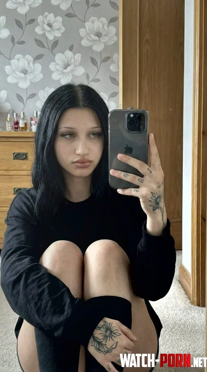 newbie here and ready to explore with a stranger by Artistic_Ganache_540