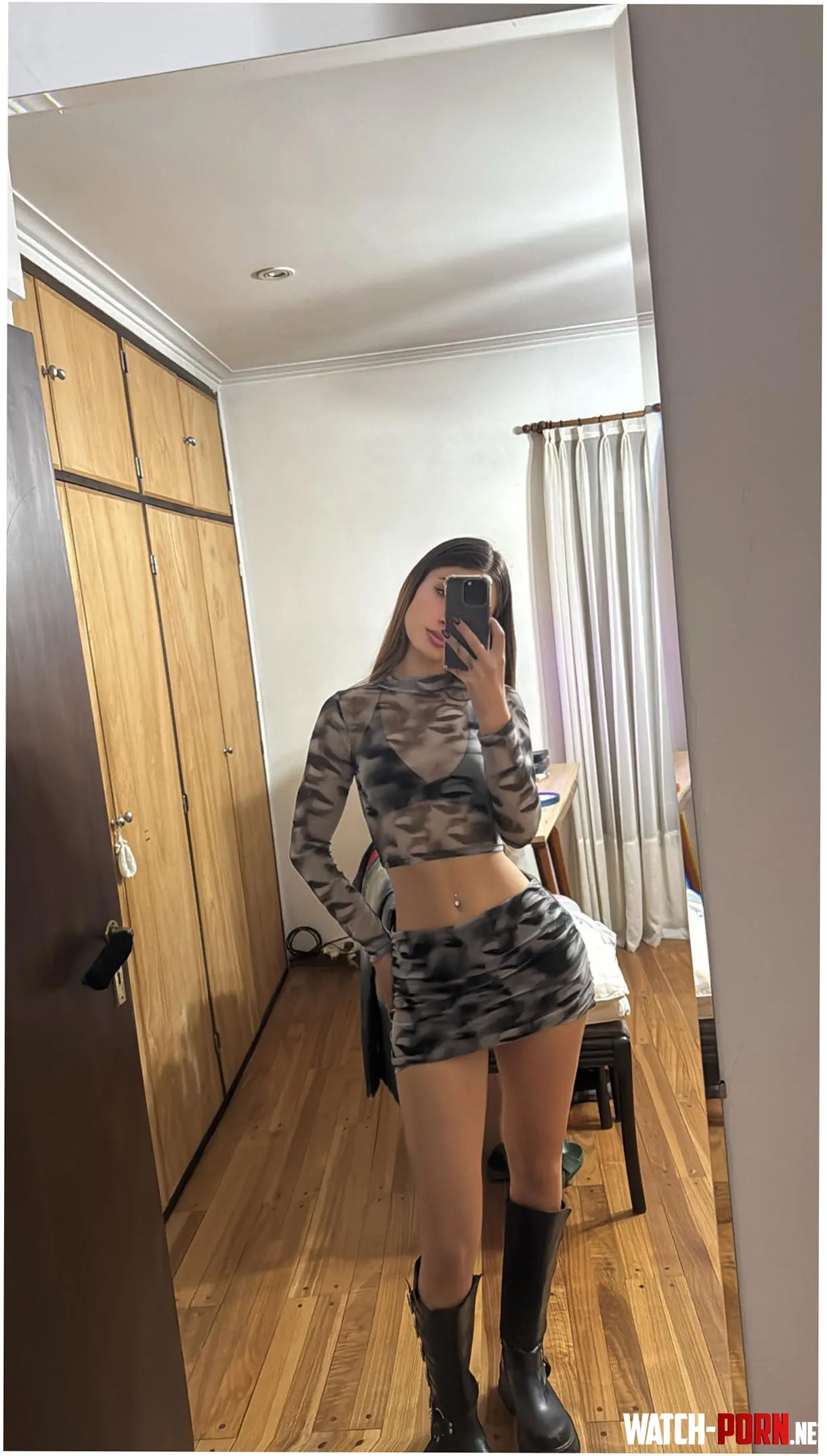 Am I 18 and ready or just 18 and lost [18F] by ShyTeaseOnly