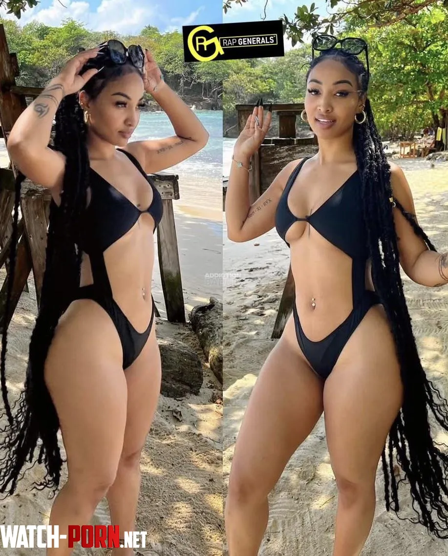 Shenseea by CollegeComfortable23