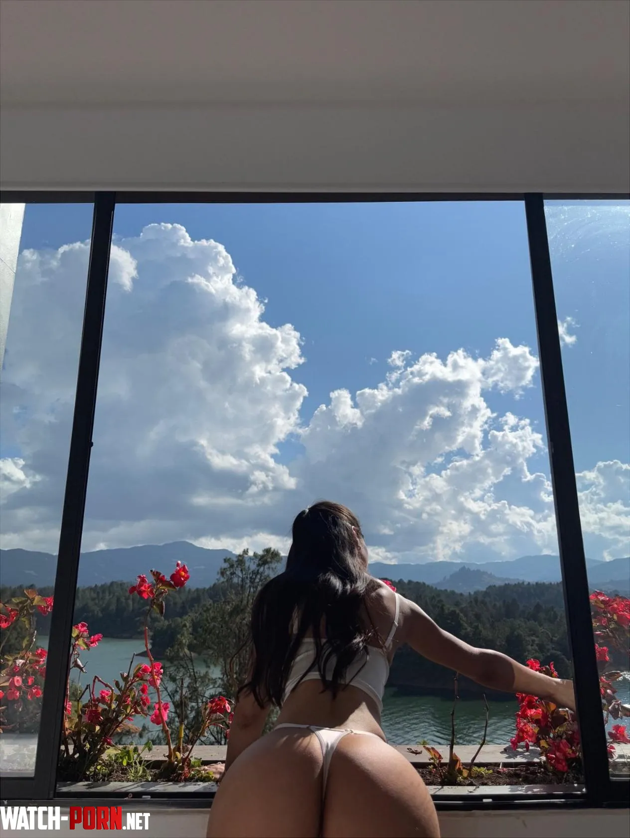 the sky would be more beautiful if i was in it by xMoonPetaline