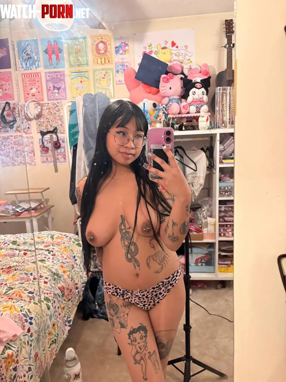 You should see my tits on person, will you!! by SavannahOnTop