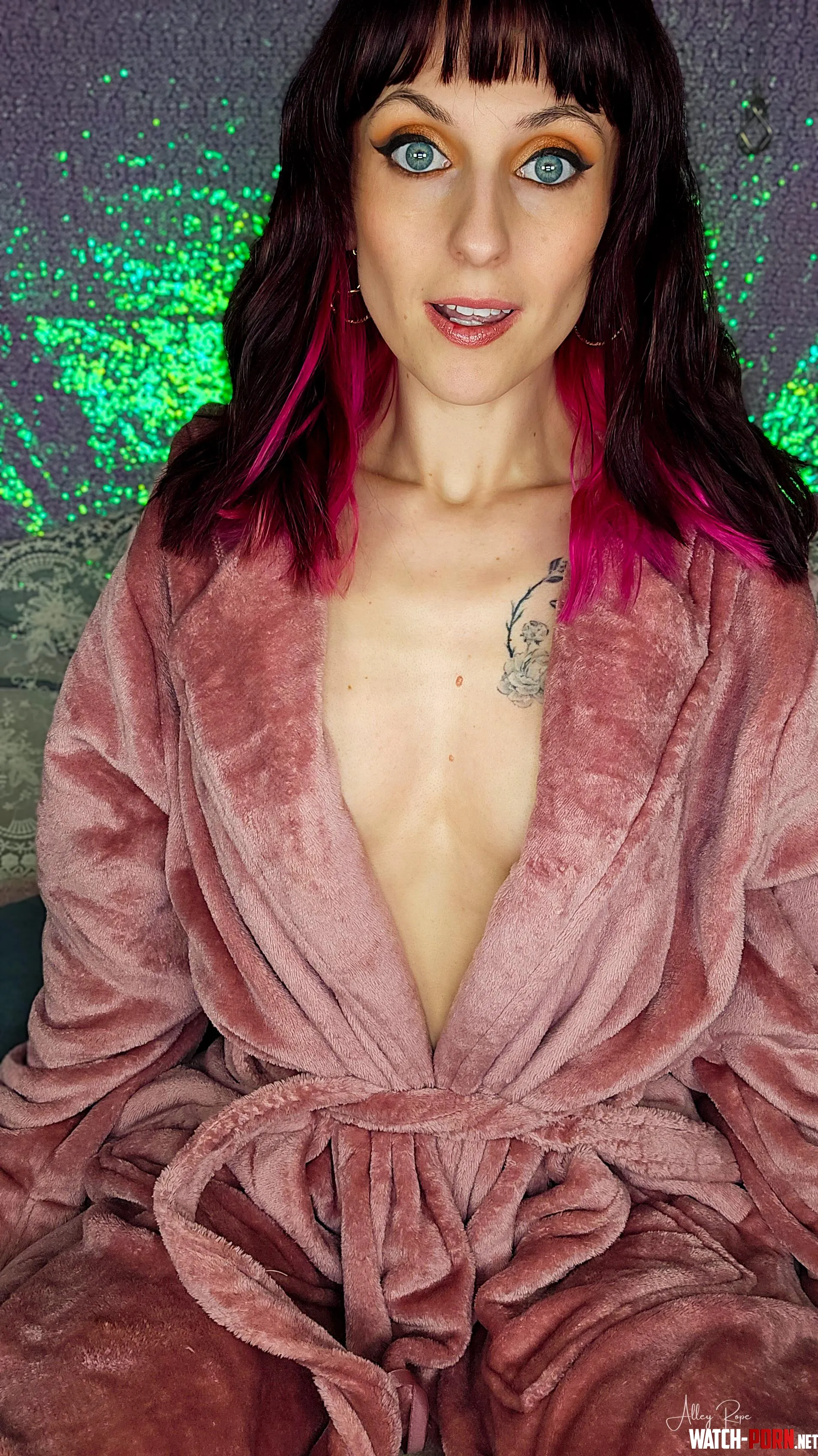 Would you tell me you liked my hair in public by alleyrope