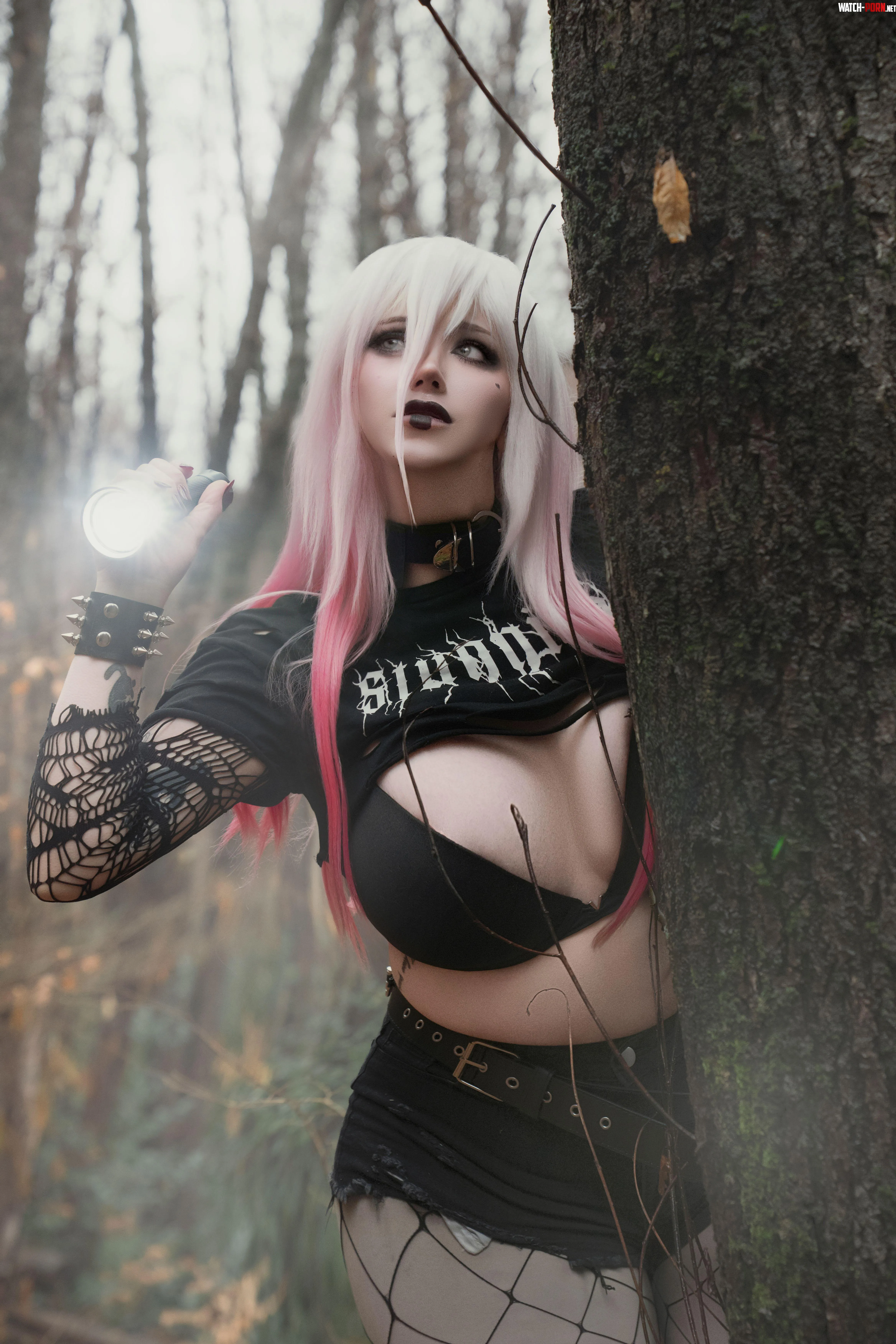 Sable Ward from Dead by Daylight (Kuroitsne) by Kurokitsunexcos