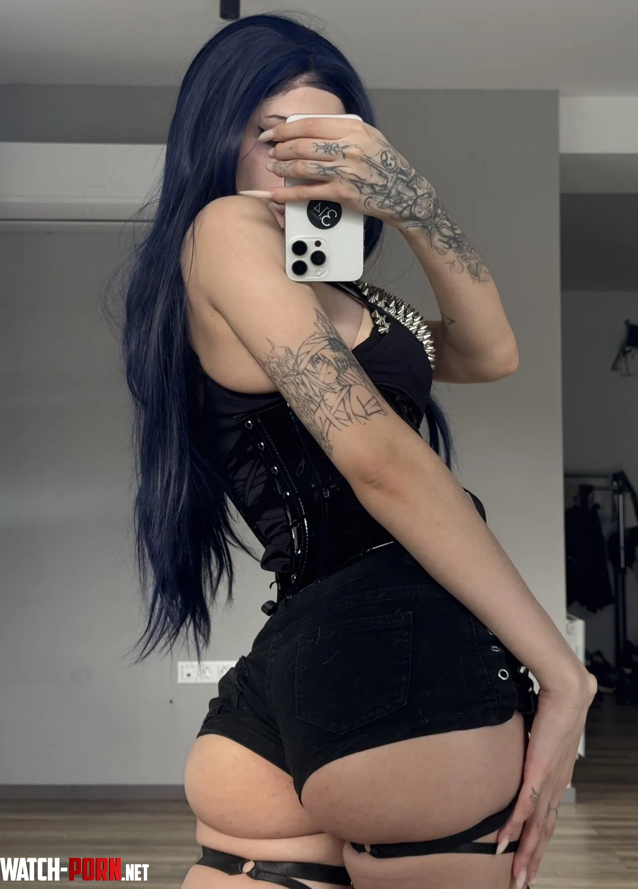 soft booty, very tongue-friendly :d by fallenemoangel3