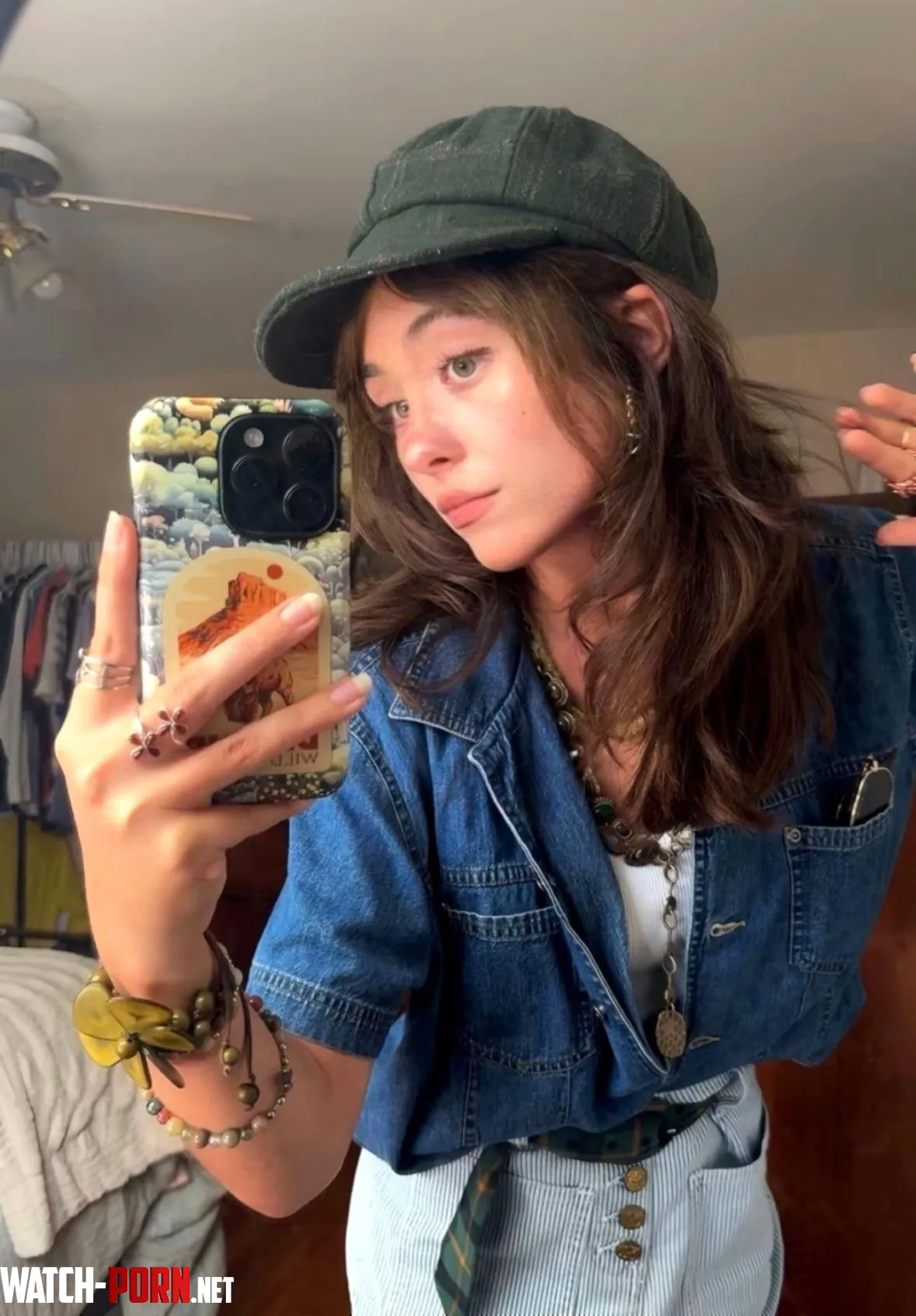 petite and waitin to be snatched. lookin for a strong hand to control me. you game? <3 by jdickstein