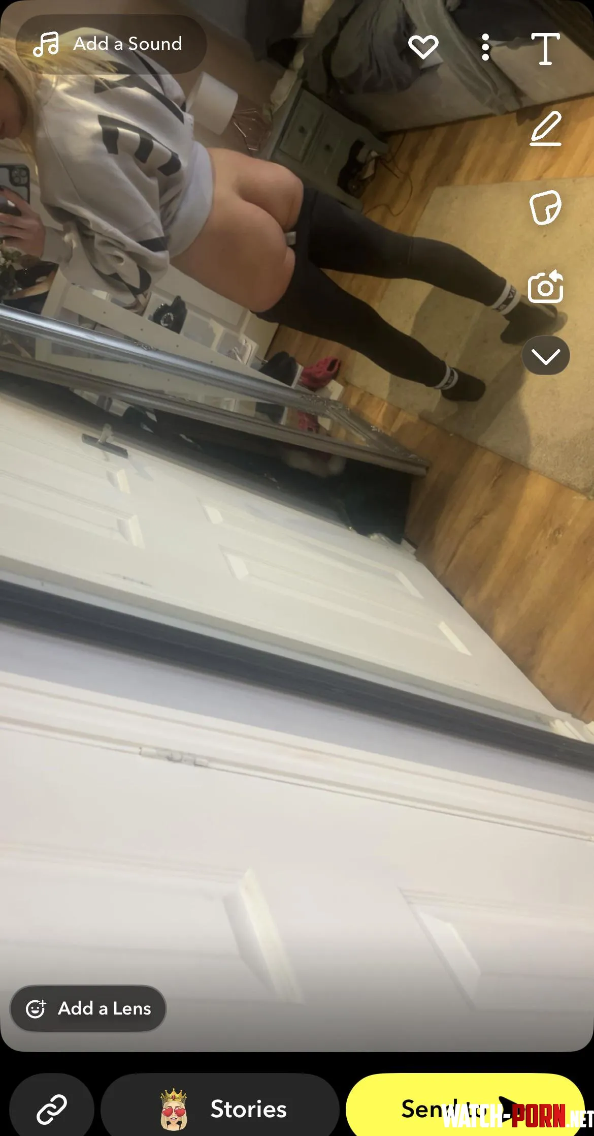 Looking for a new bf to send my post gym pics too because my hubby doesn’t deserve them by My-hubby-is-a-sissy