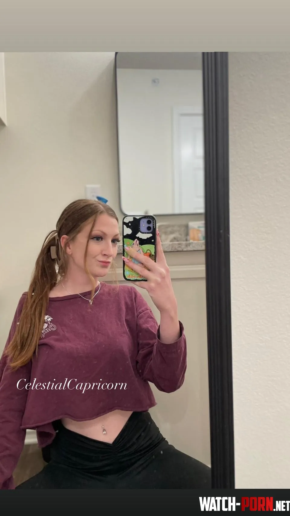 Fav yoga pants by Celestial_Capricorn