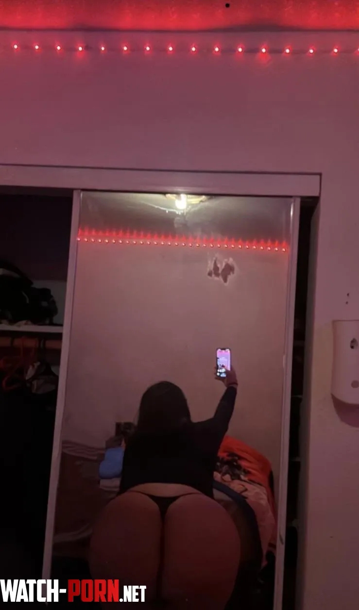 look how my ass eats this thong up by lachichonaa