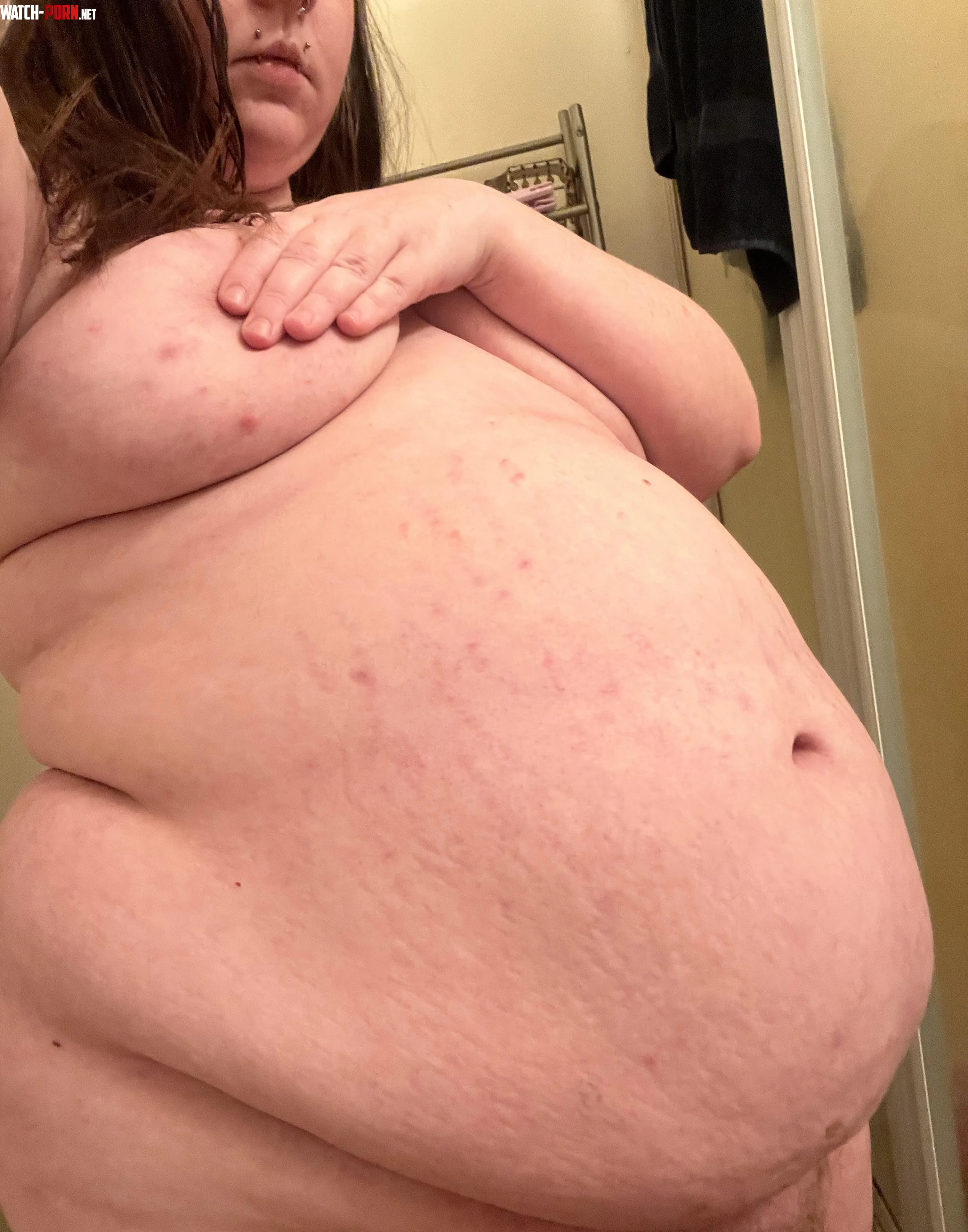 Forever trying to be as round as possible 🙂‍↕️ by overstuffedpuppy