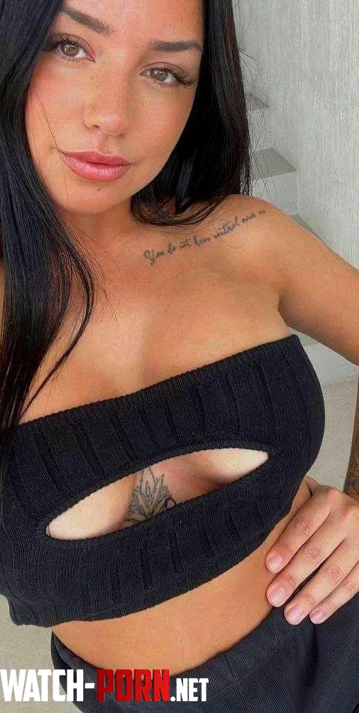 the camera and I had a moment by SereneSorceressx