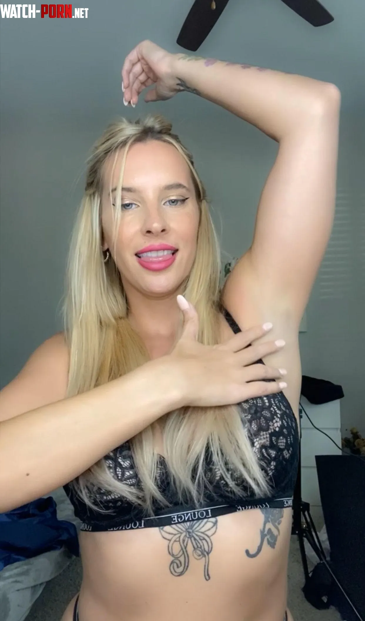 Just because I look innocent doesn't mean I don't want to be tied down and used like a toy by Summer_haze21