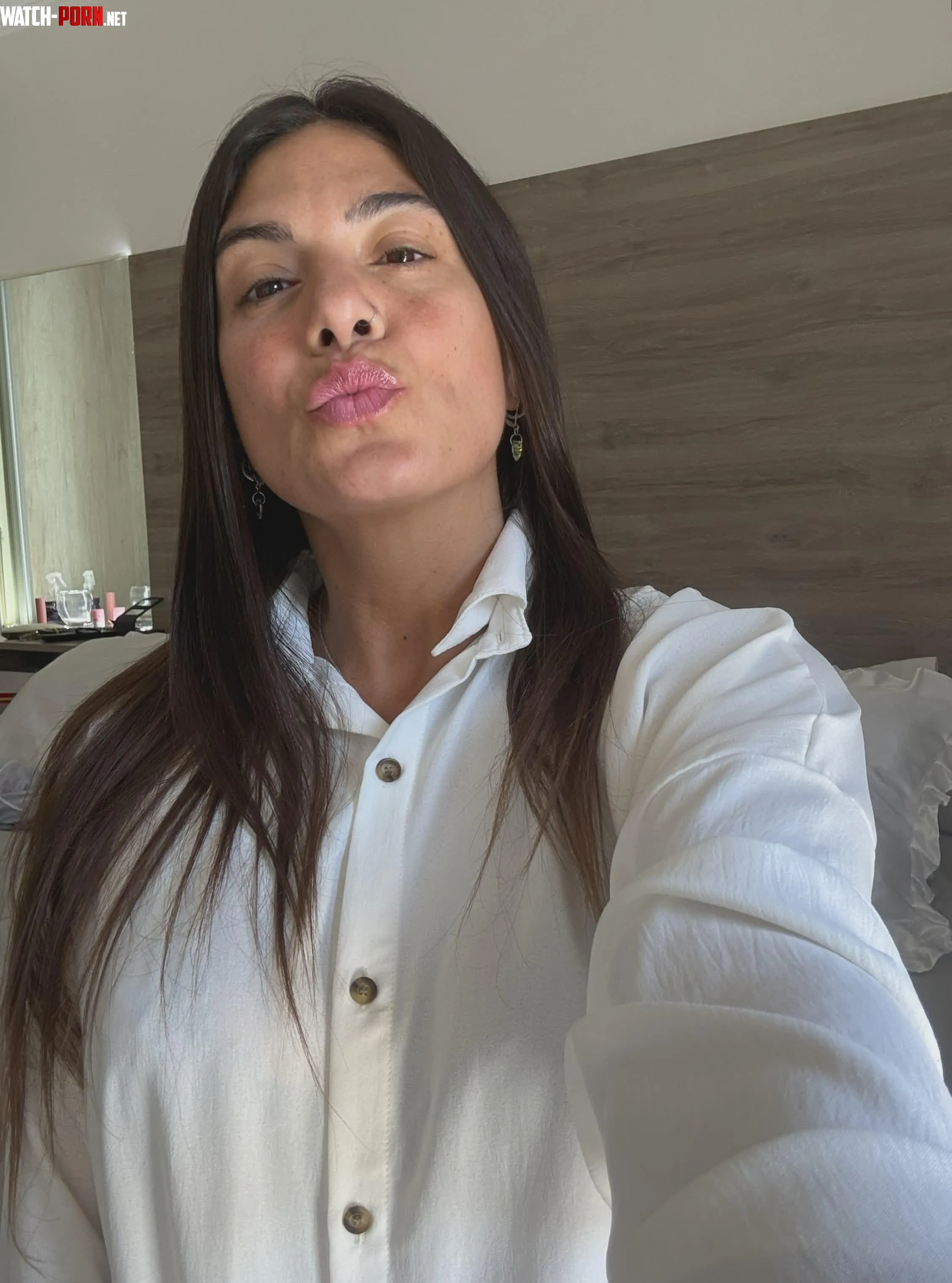 Milfie is ready for you. by lazypanda51