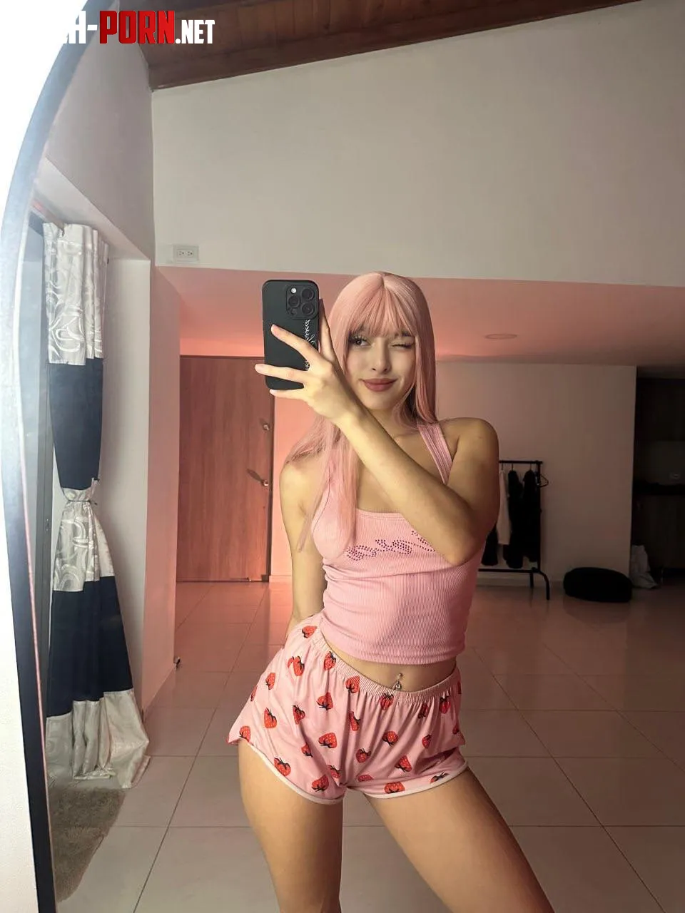 women’s day and feeling pink today by MoonBeamMoth