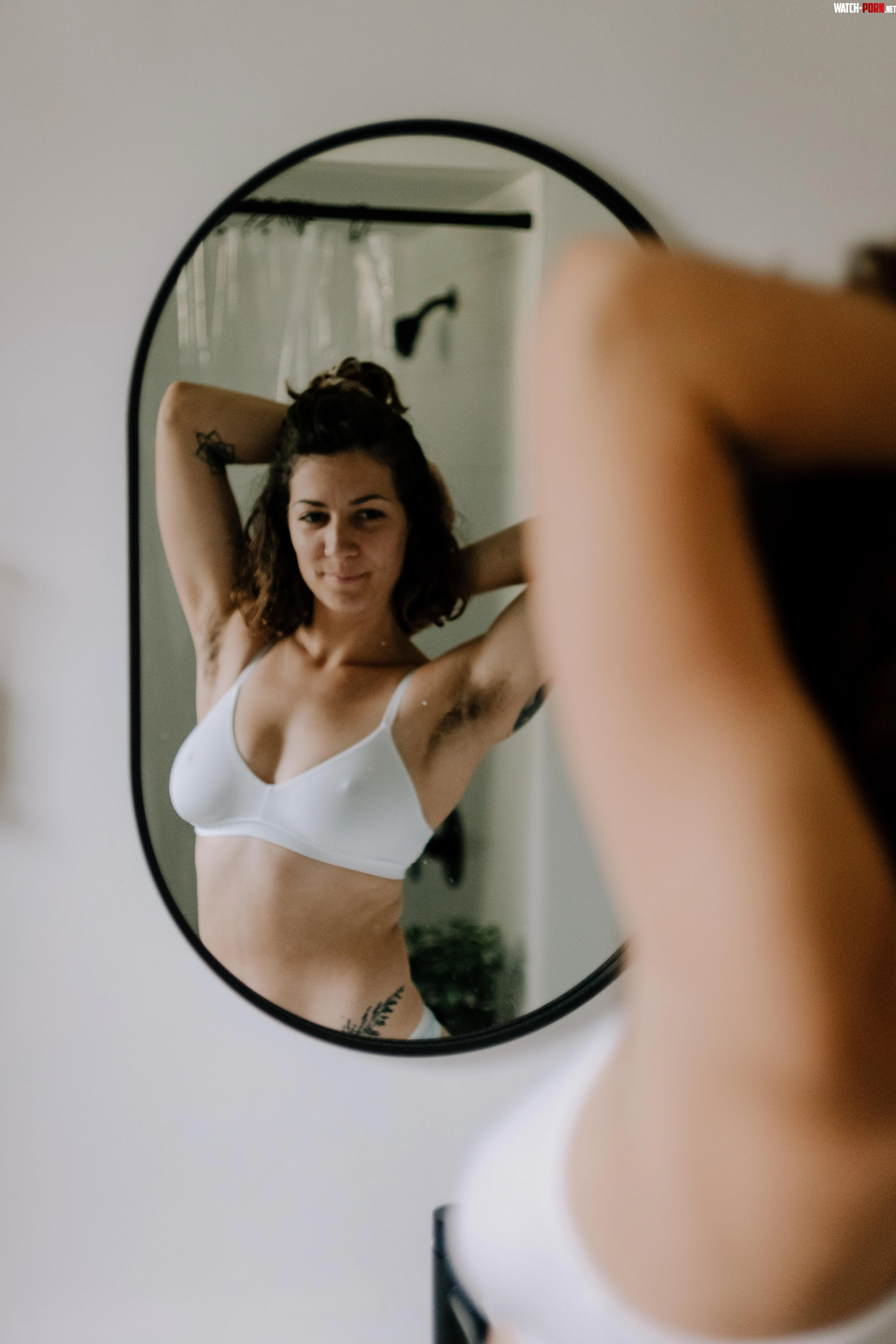 Body hair is sensual by maplesyrup_girl