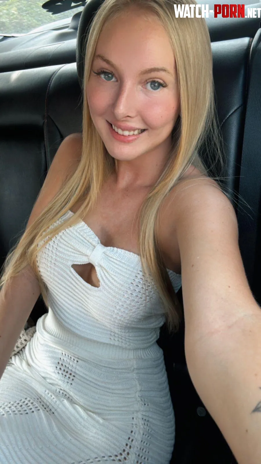 Something tells me you guys love a blonde in a tight dress 🤭 by Objective-Tangelo-78