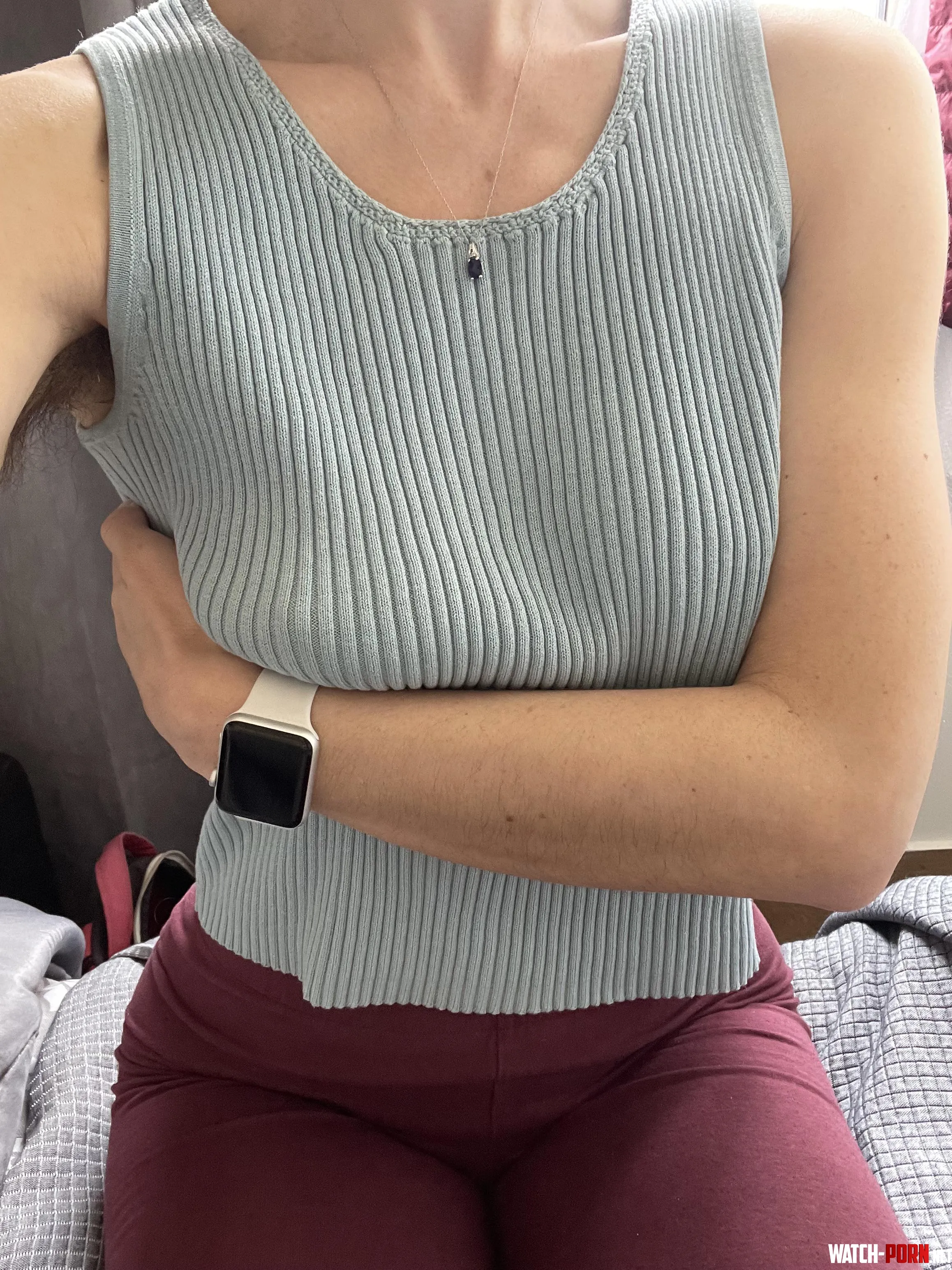 Glad there’s a sub dedicated to those that appreciate hairy arms by NessaRyans