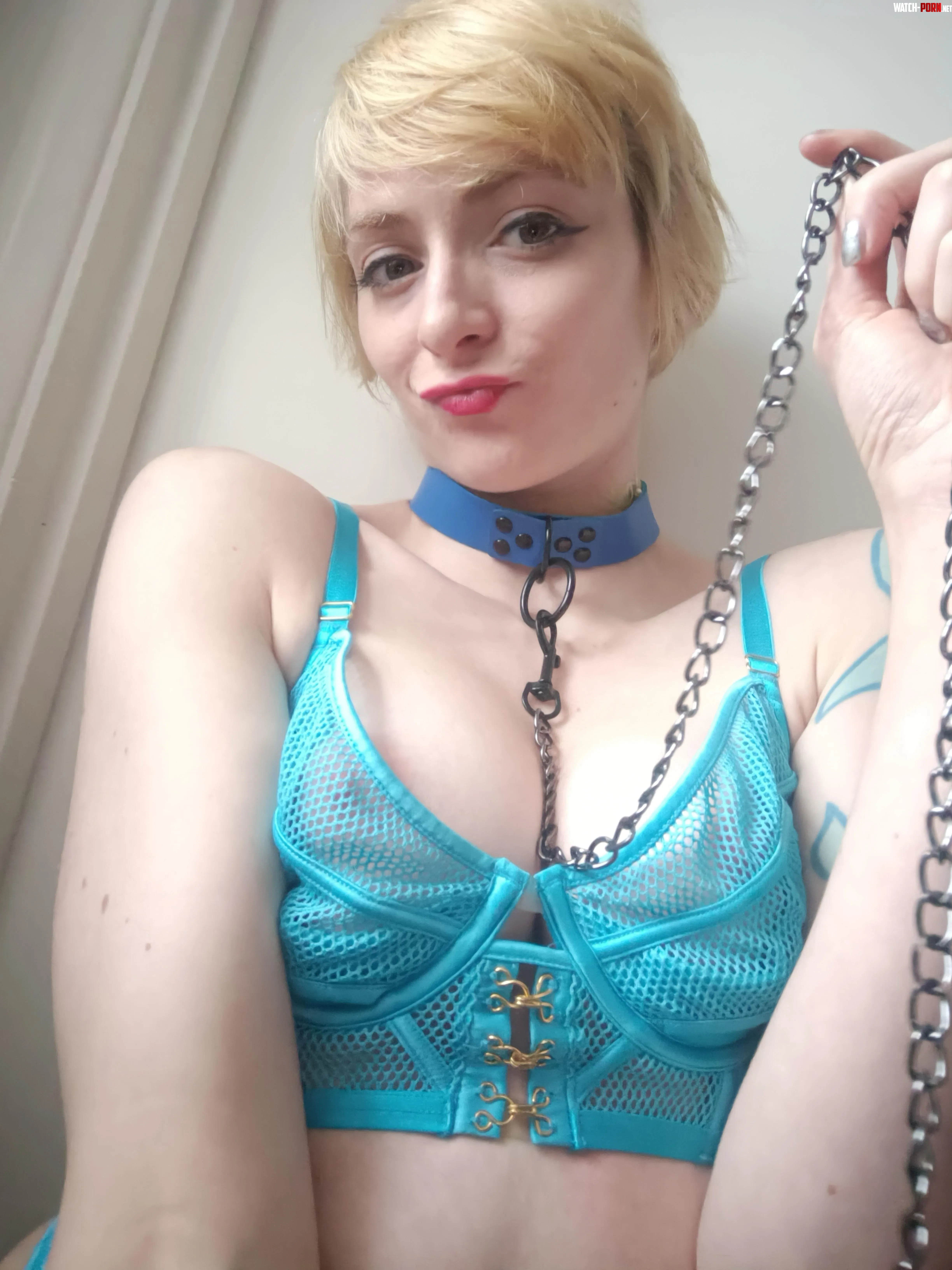 Who wants me by LilyBlack1001