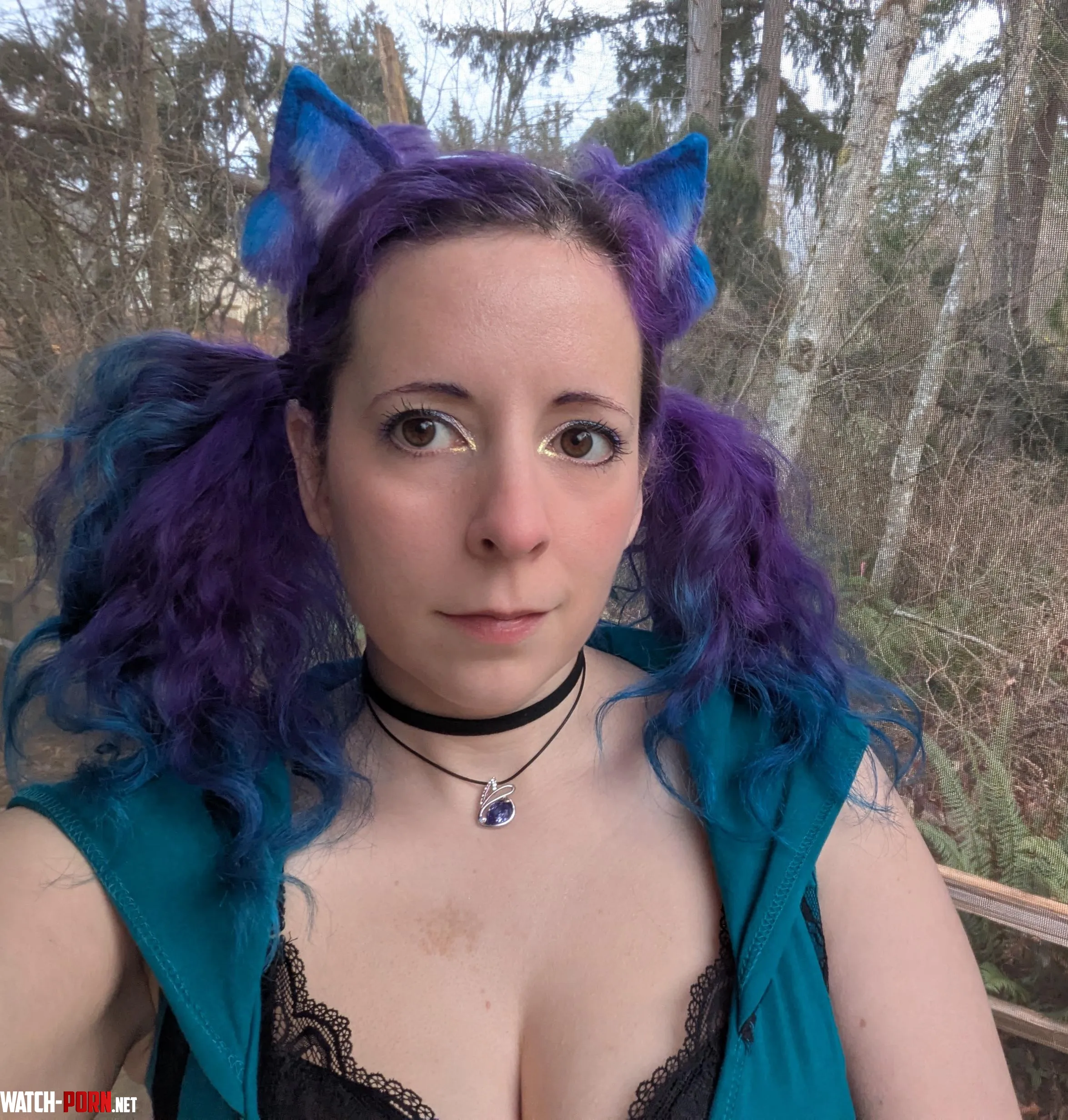 Made these ears to try and get an exact match my hair, although I still wanna tinker with the blue parts by Athyriaceae