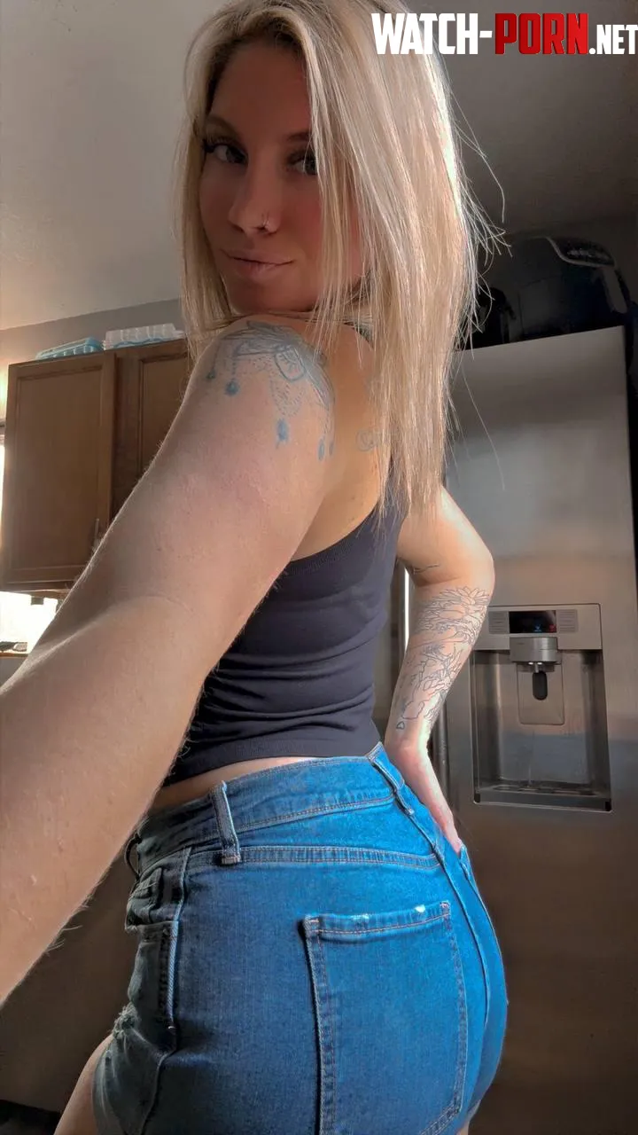 Please come over and fuck me, I am so horny rn by SweetEchloXO