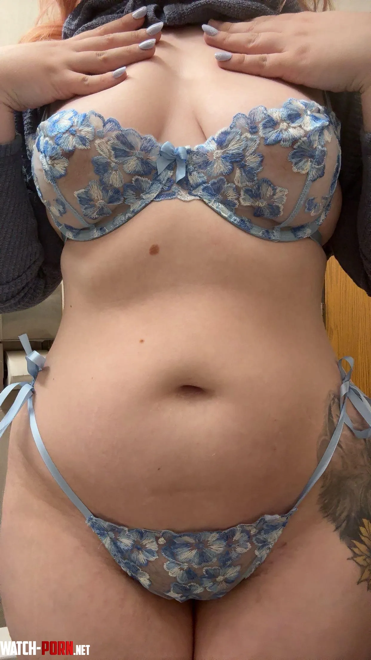 Lingerie makes me harder to resist ;) by kacybookslut