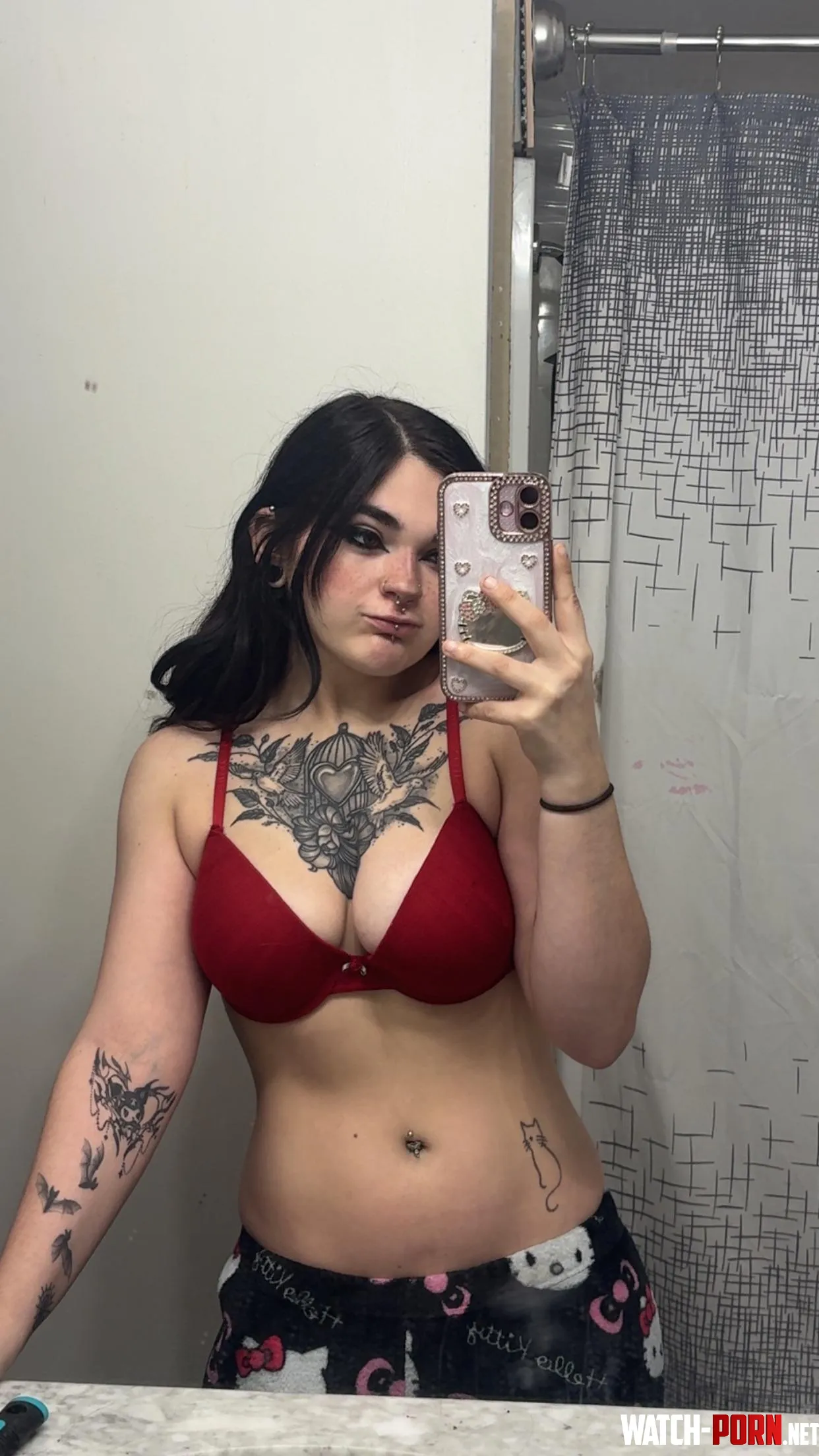 Do I have your body type? by grippysockgirl45