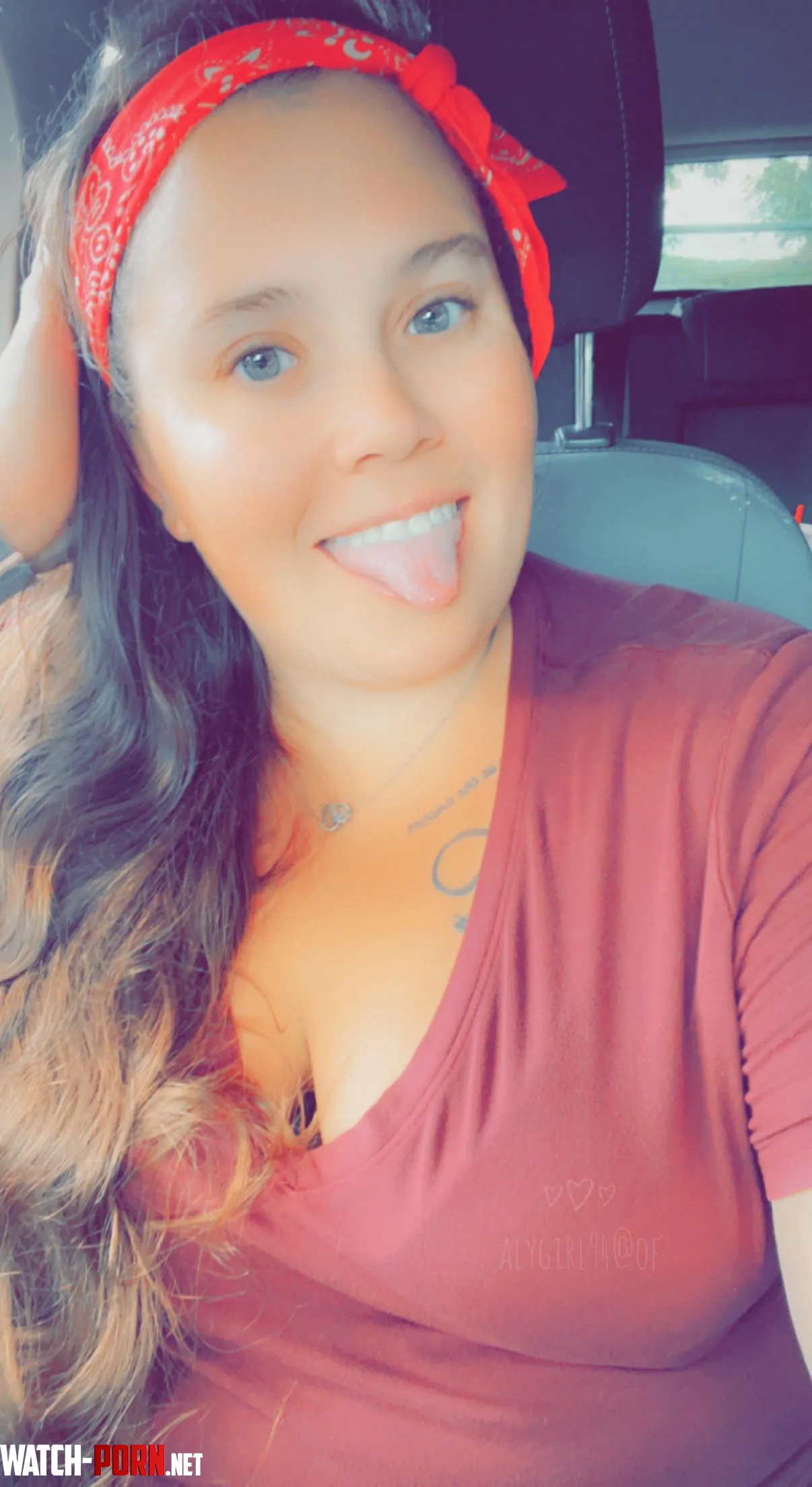 I got my OF back up again after some time off. It’s free for a short time 😘 by alygirl94