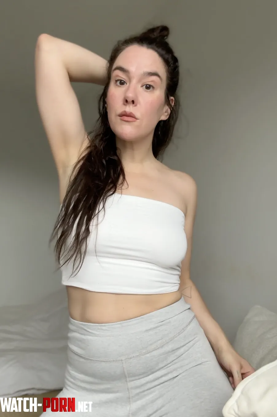 crop tube by Milky_Lullabies