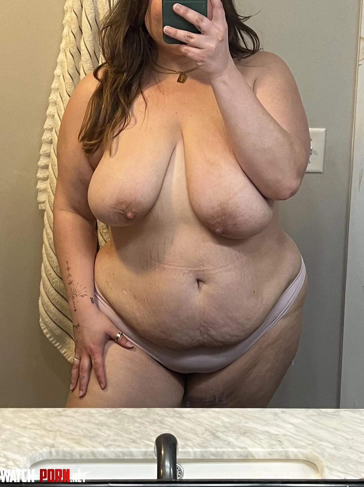 Pretty in pink 😘🤤 by swaggiemallows