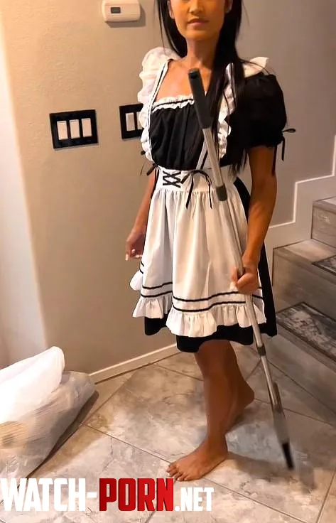 No cleaning task is too messy for me 😘 by sunshinemaidxo