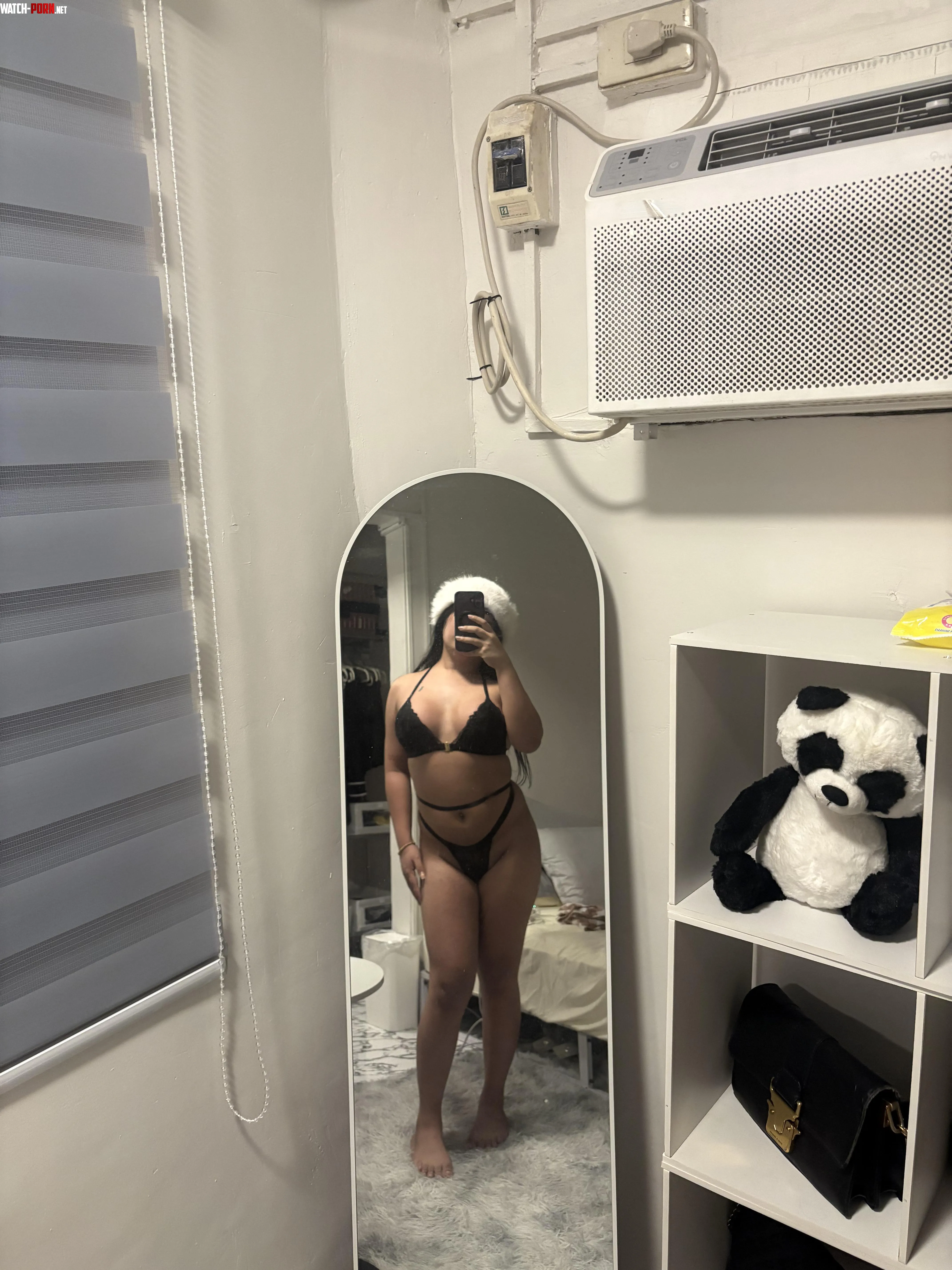 I keep it juicy juicy by TS_EVEEE