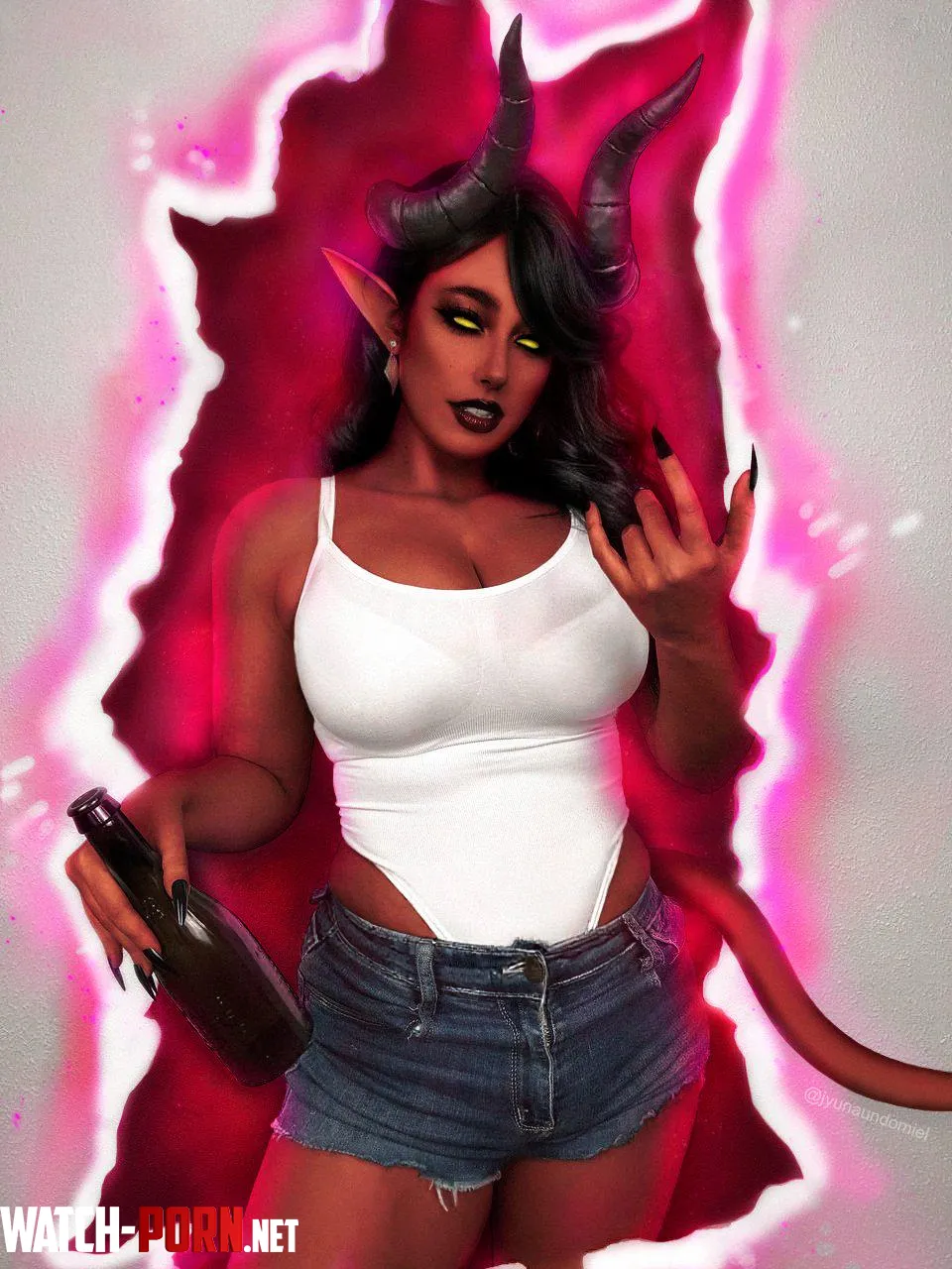 Malevola cosplay by Jyunaundomiel by Bonzous