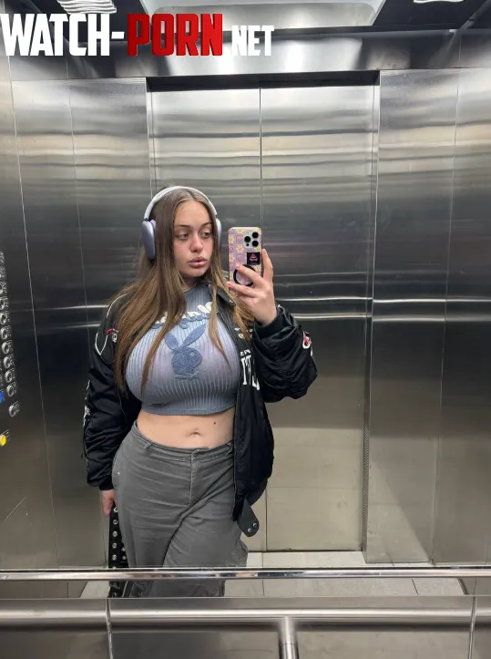 petite busty girl by BlushRiven