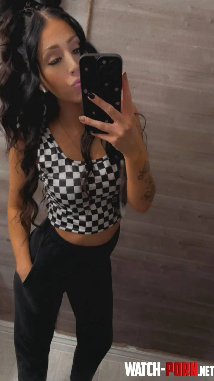 do u feel me? by ChloeJadeOnly