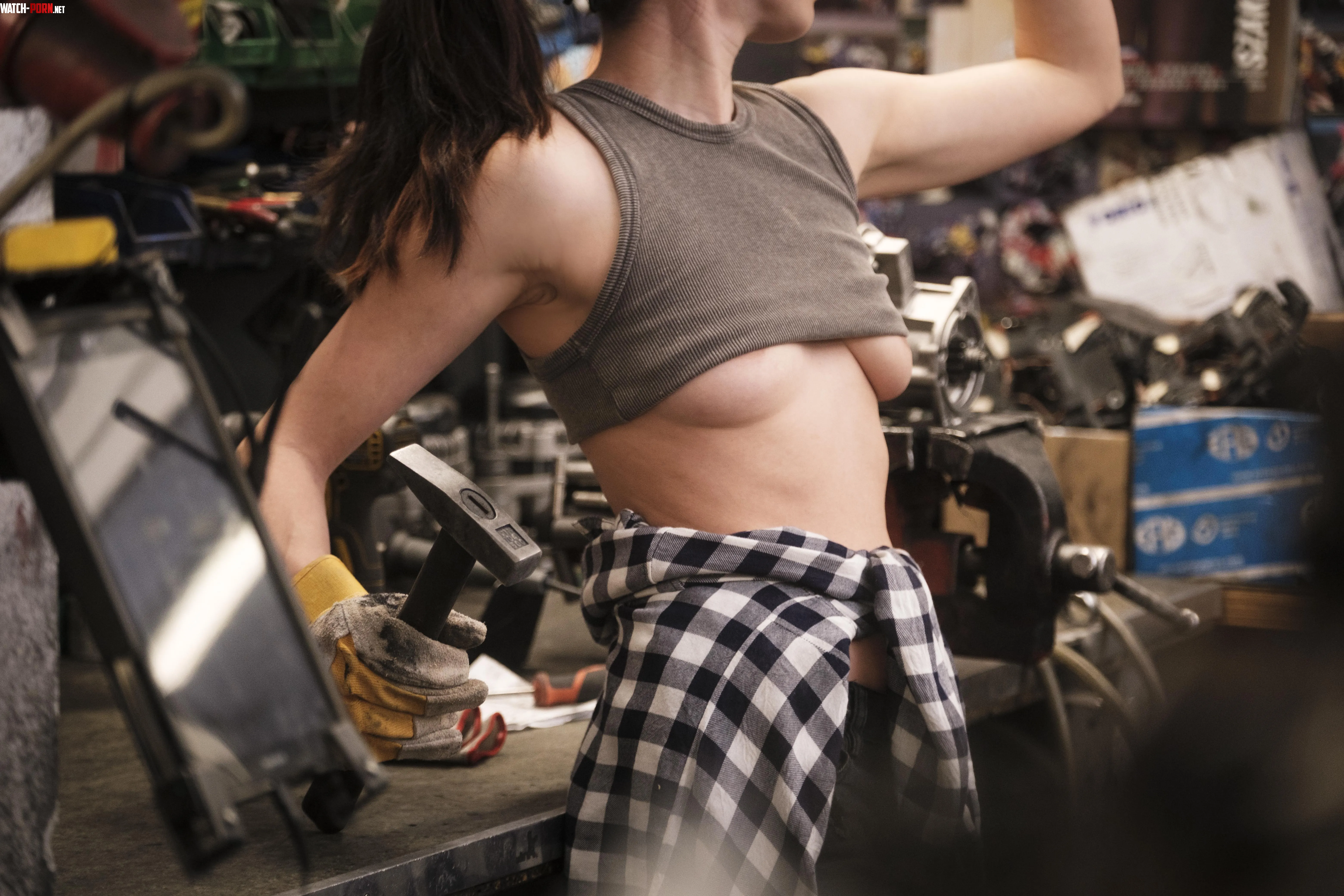 It was so hot at the factory by DreamMistressLilly