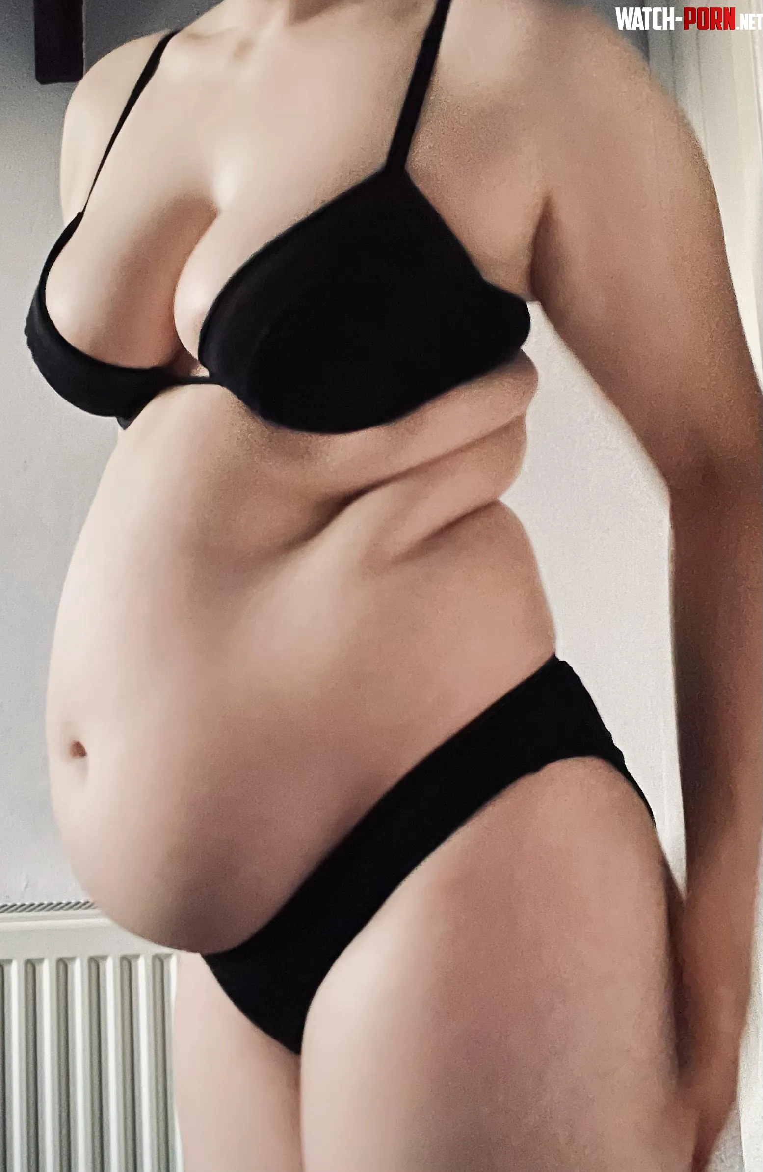 Feeling so heavy 😮‍💨 by scarlett_belly