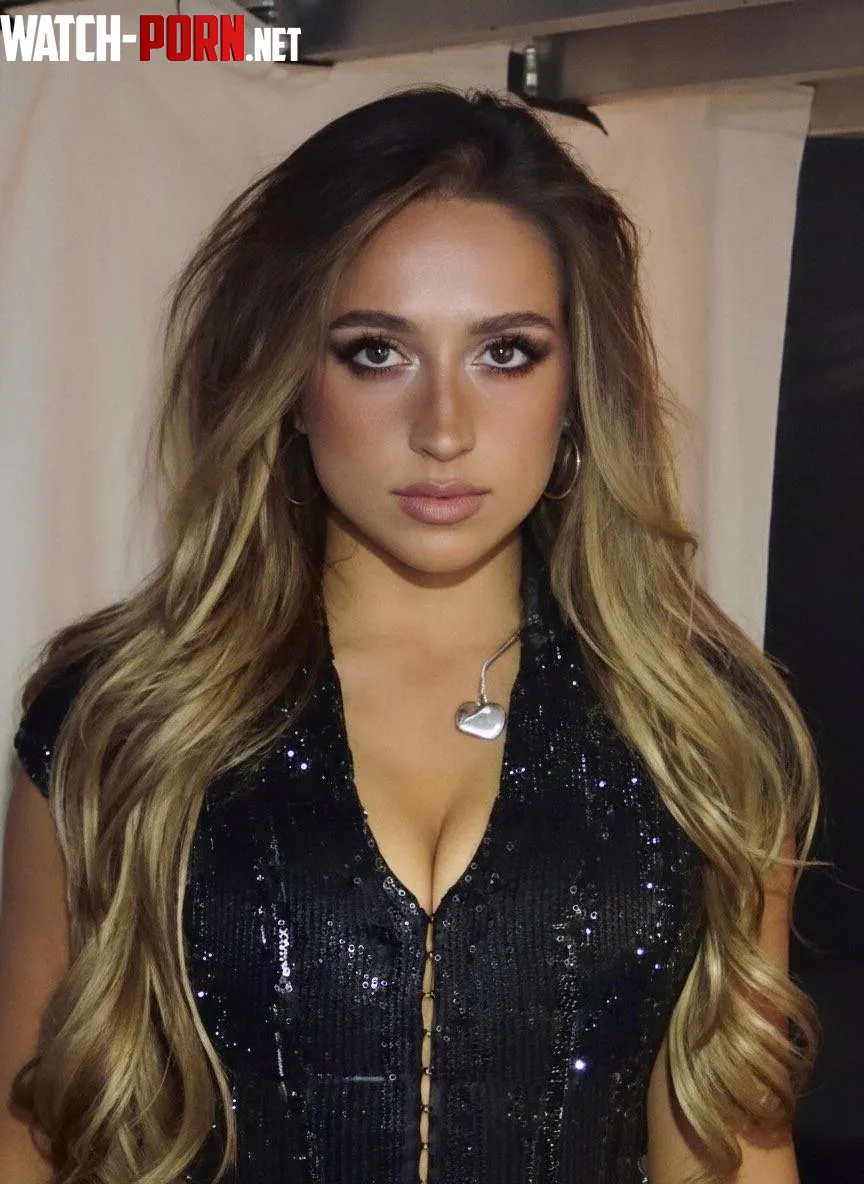 Tate Mcrae! by Chemical_Branch1076