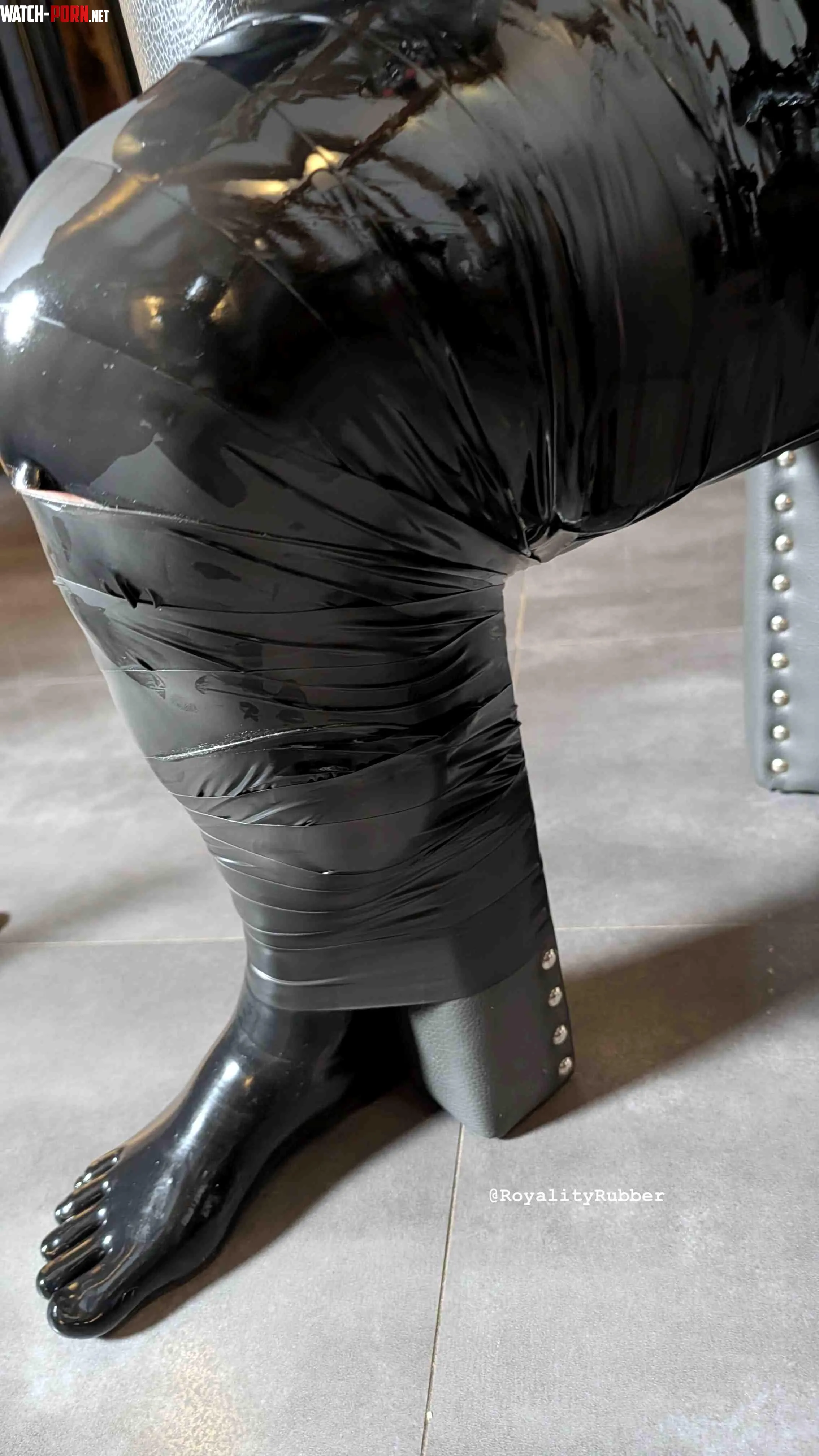 The devil lies in the detail [M] by RoyalityRubber